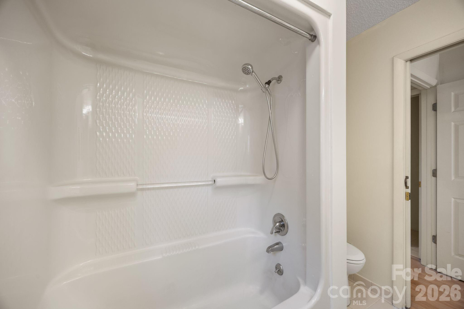 11 Stuart Circle - Photo 18