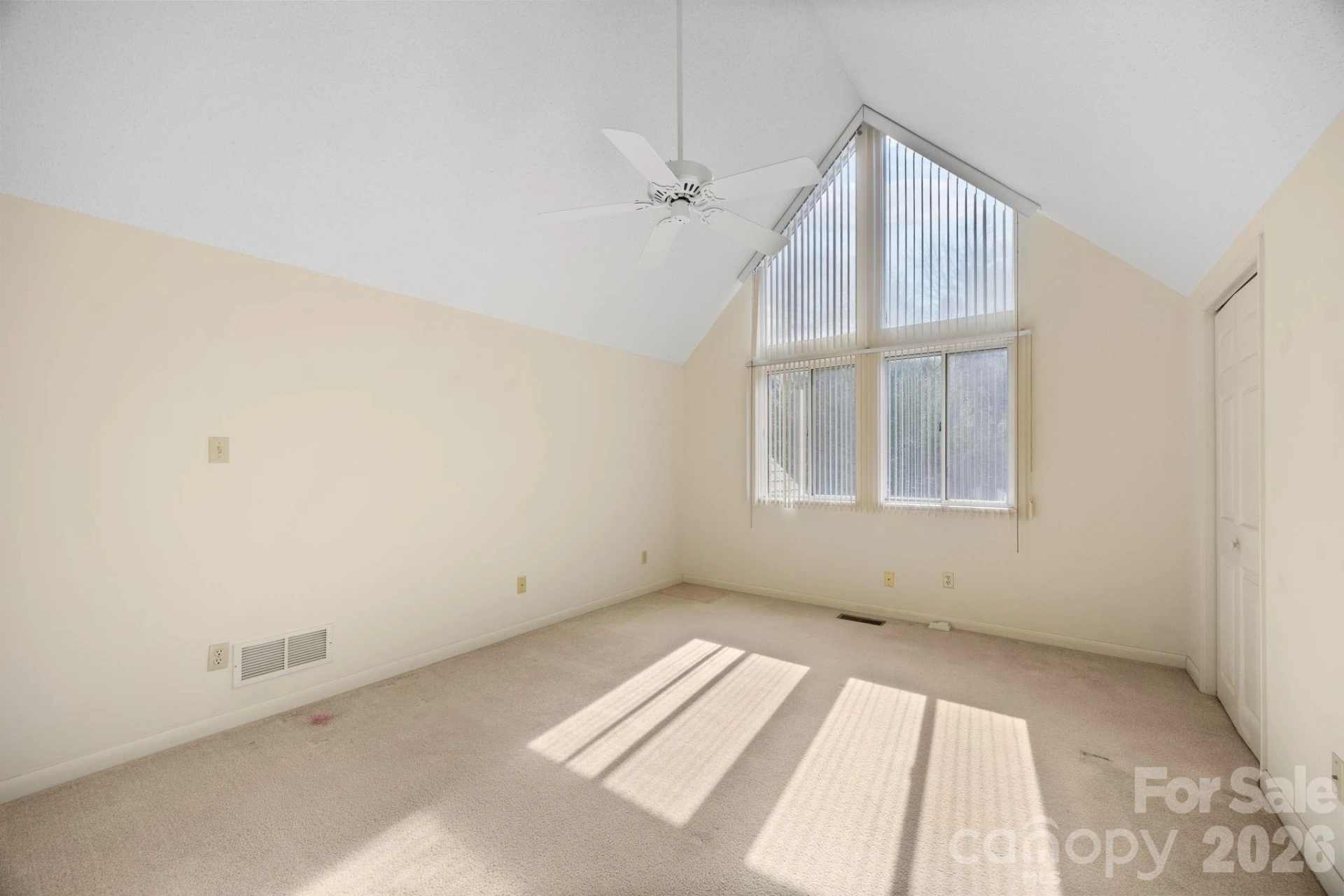 11 Stuart Circle - Photo 30