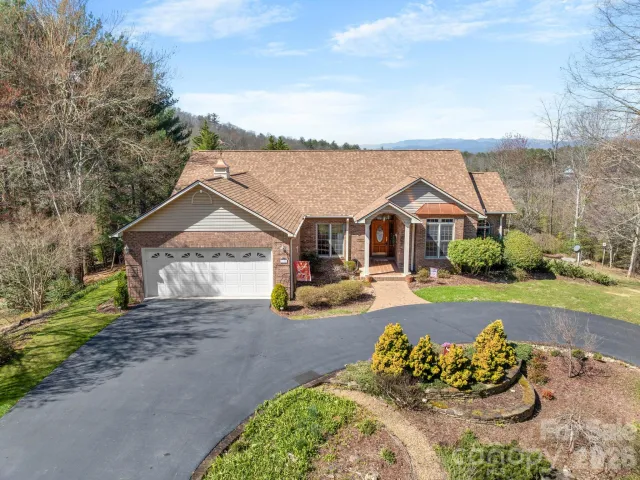 17 Ashton Forest Court