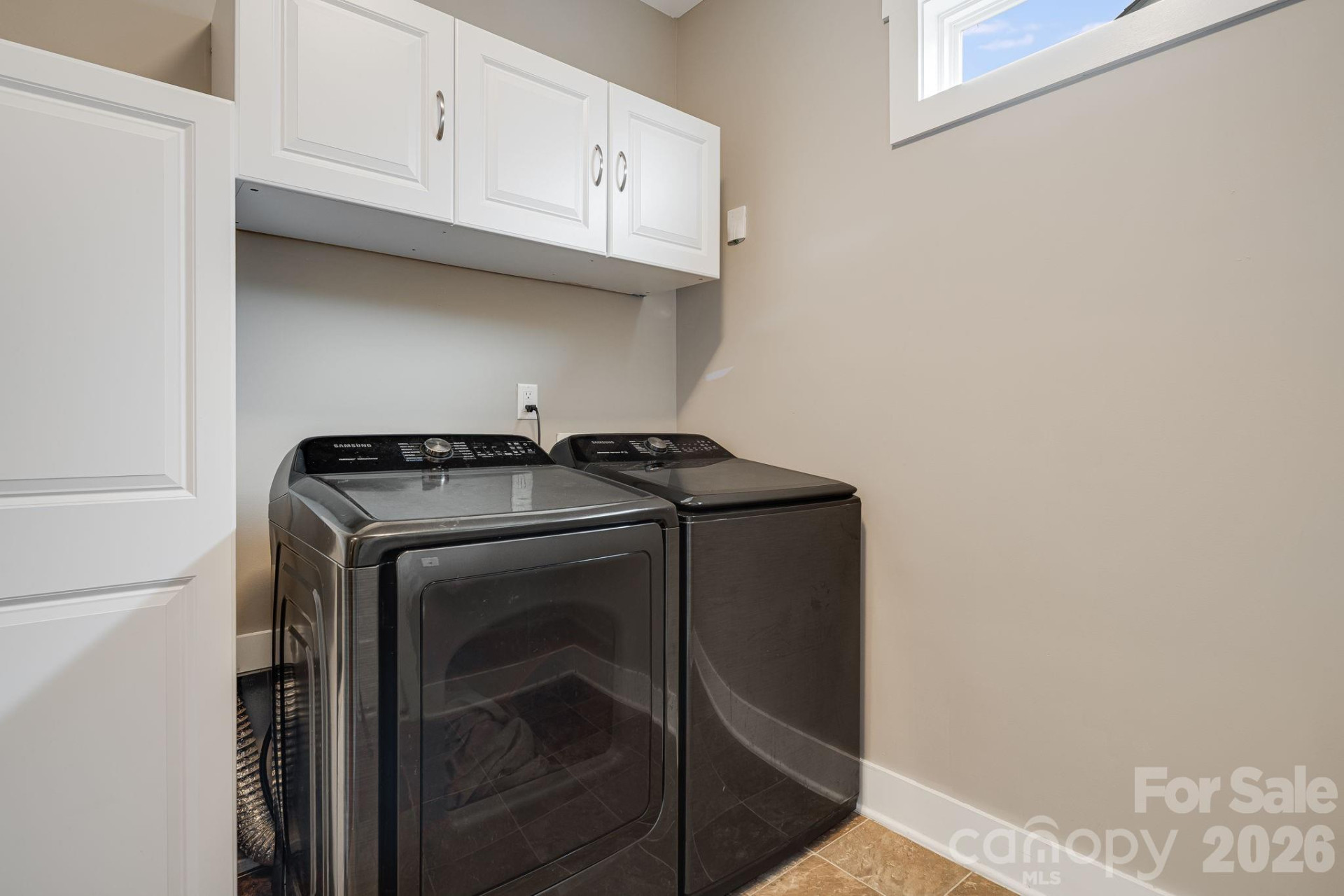 12 Hyde Park Place - Photo 13