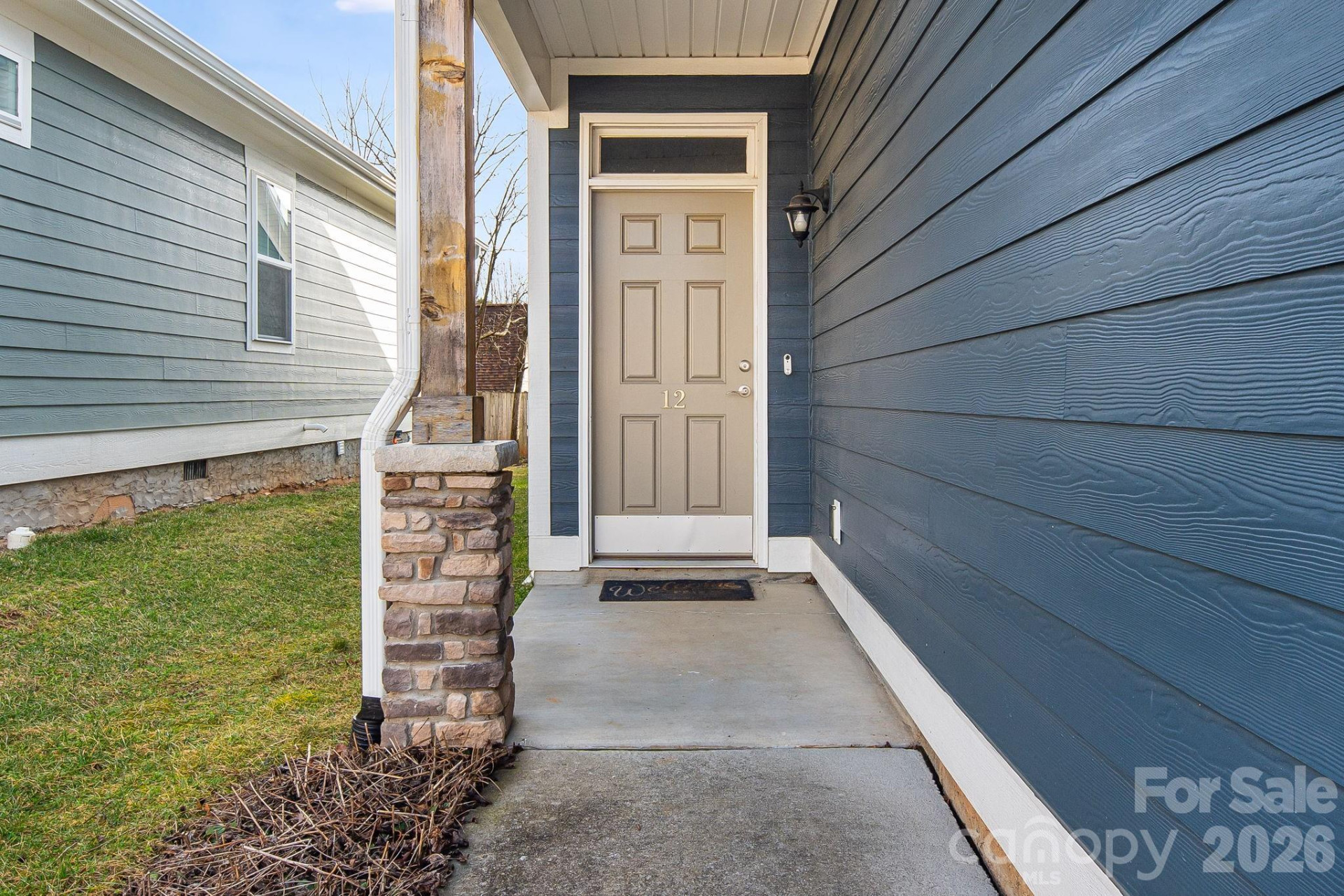 12 Hyde Park Place - Photo 3