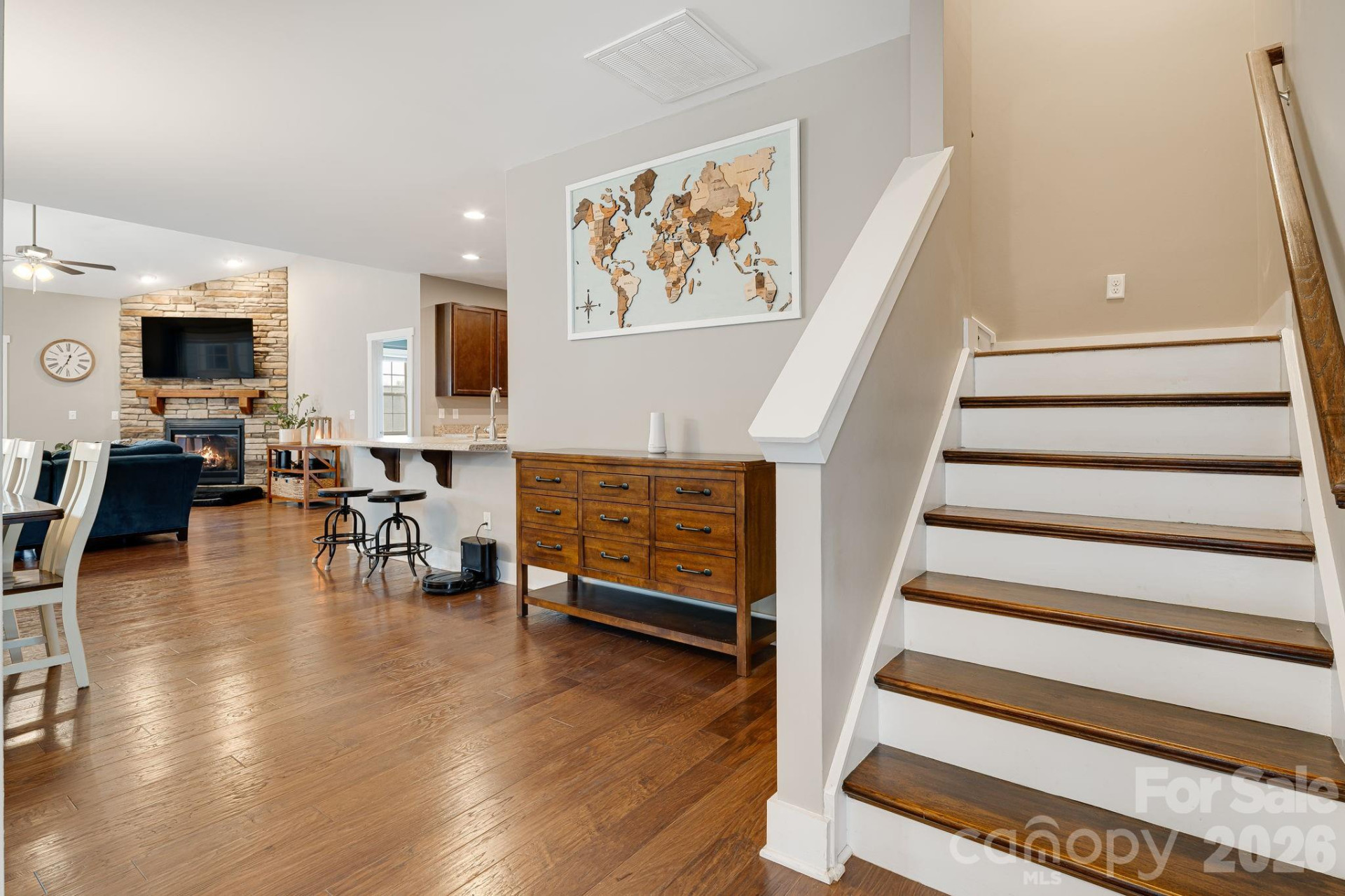 12 Hyde Park Place - Photo 4