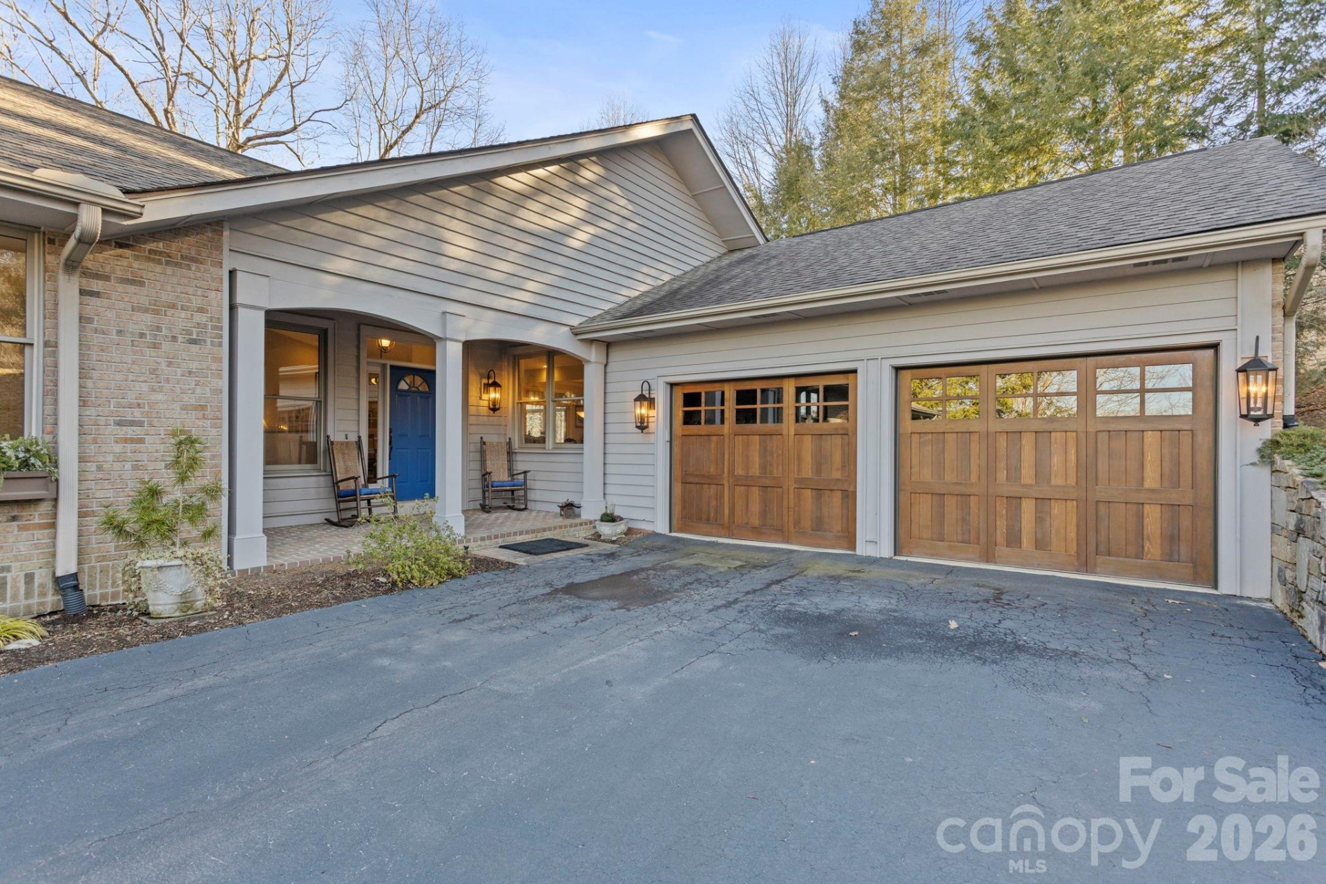 103 Bellshire Drive - Photo 4