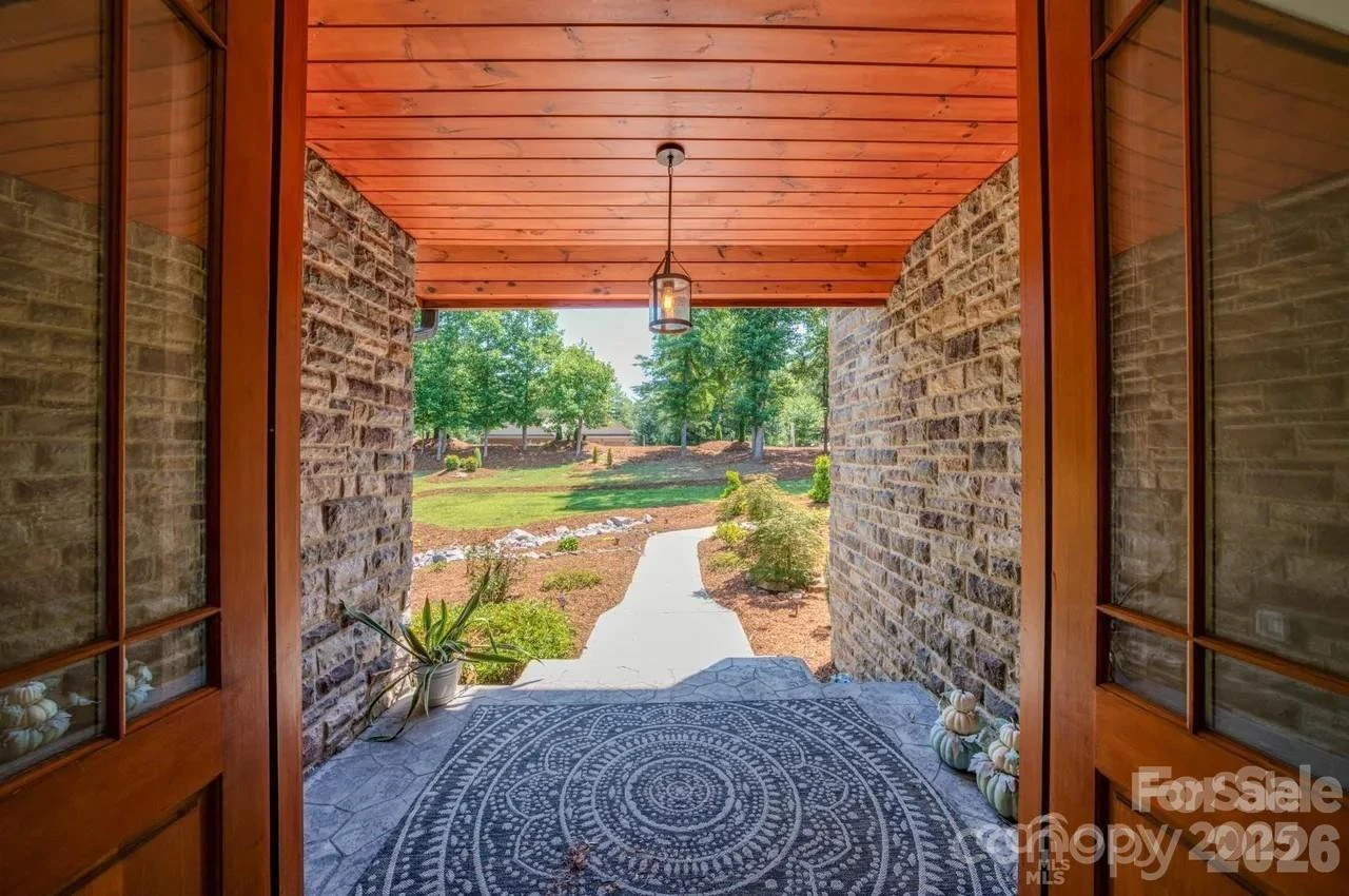 1416 Southpointe Drive #67 - Photo 4