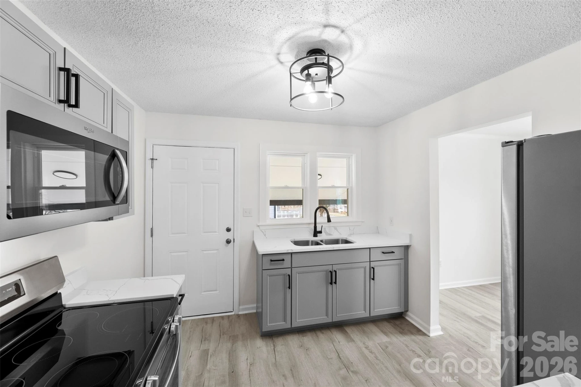 410 Cameron Avenue - Photo 12
