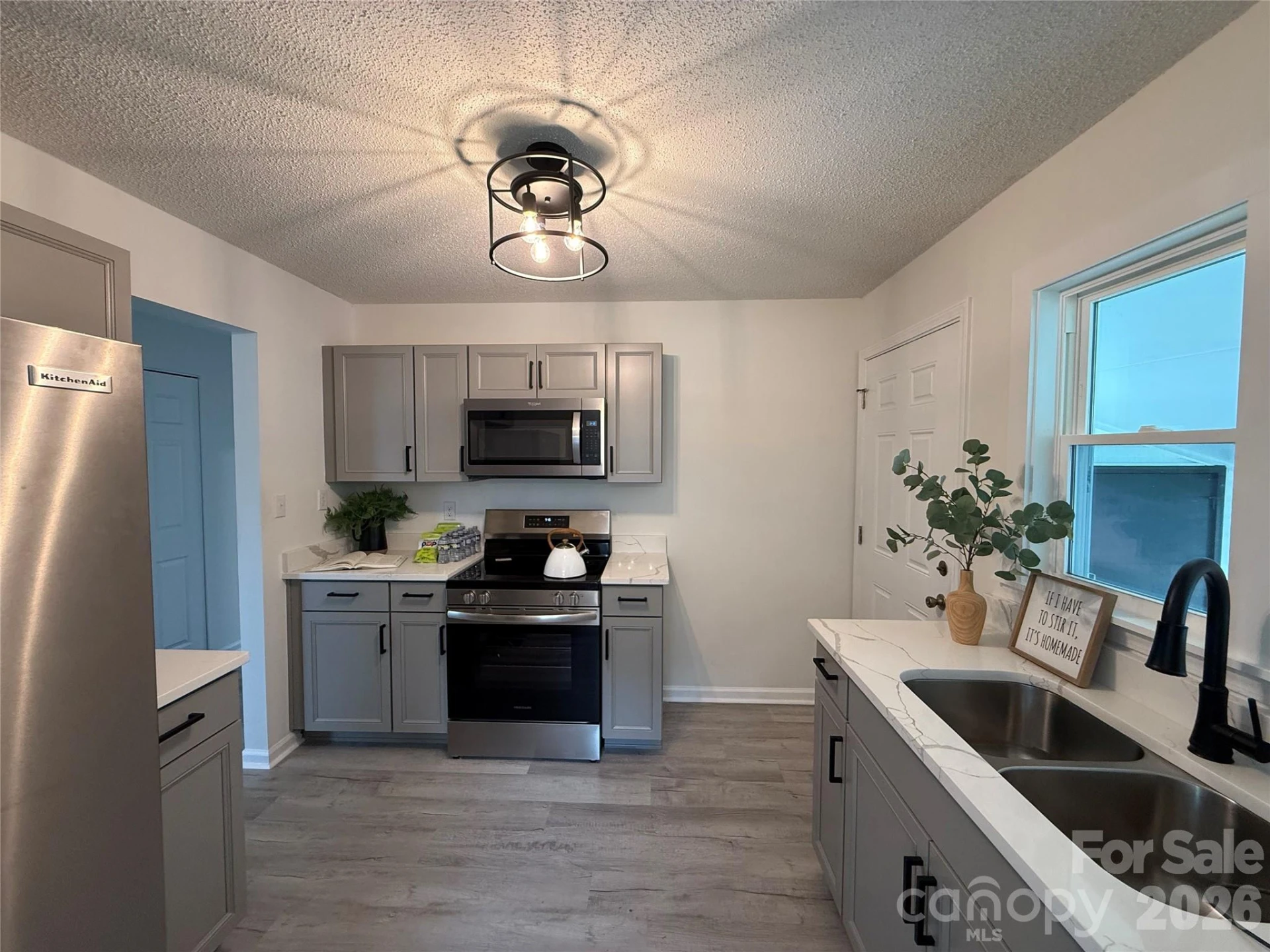 410 Cameron Avenue - Photo 22
