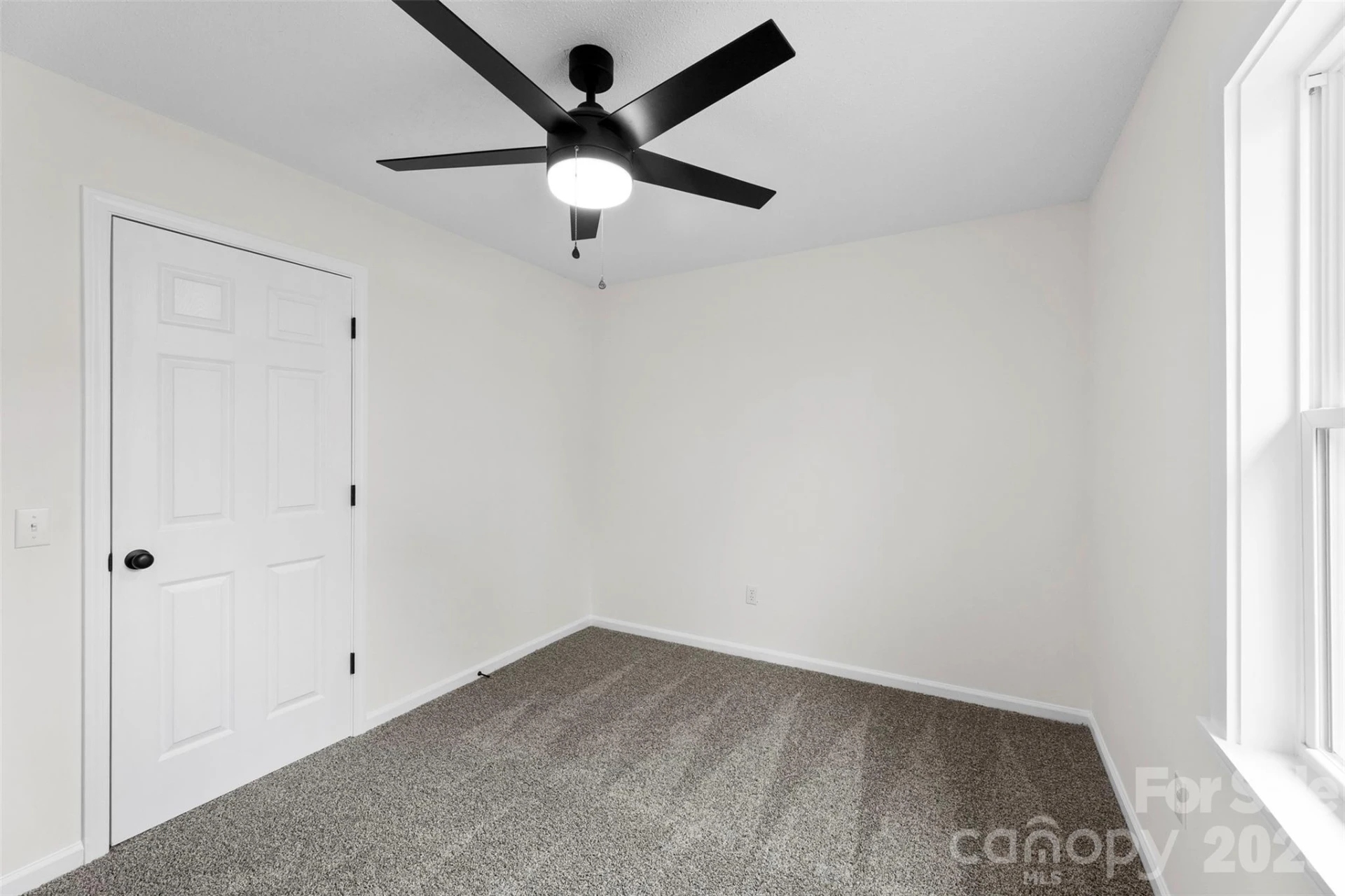 410 Cameron Avenue - Photo 23