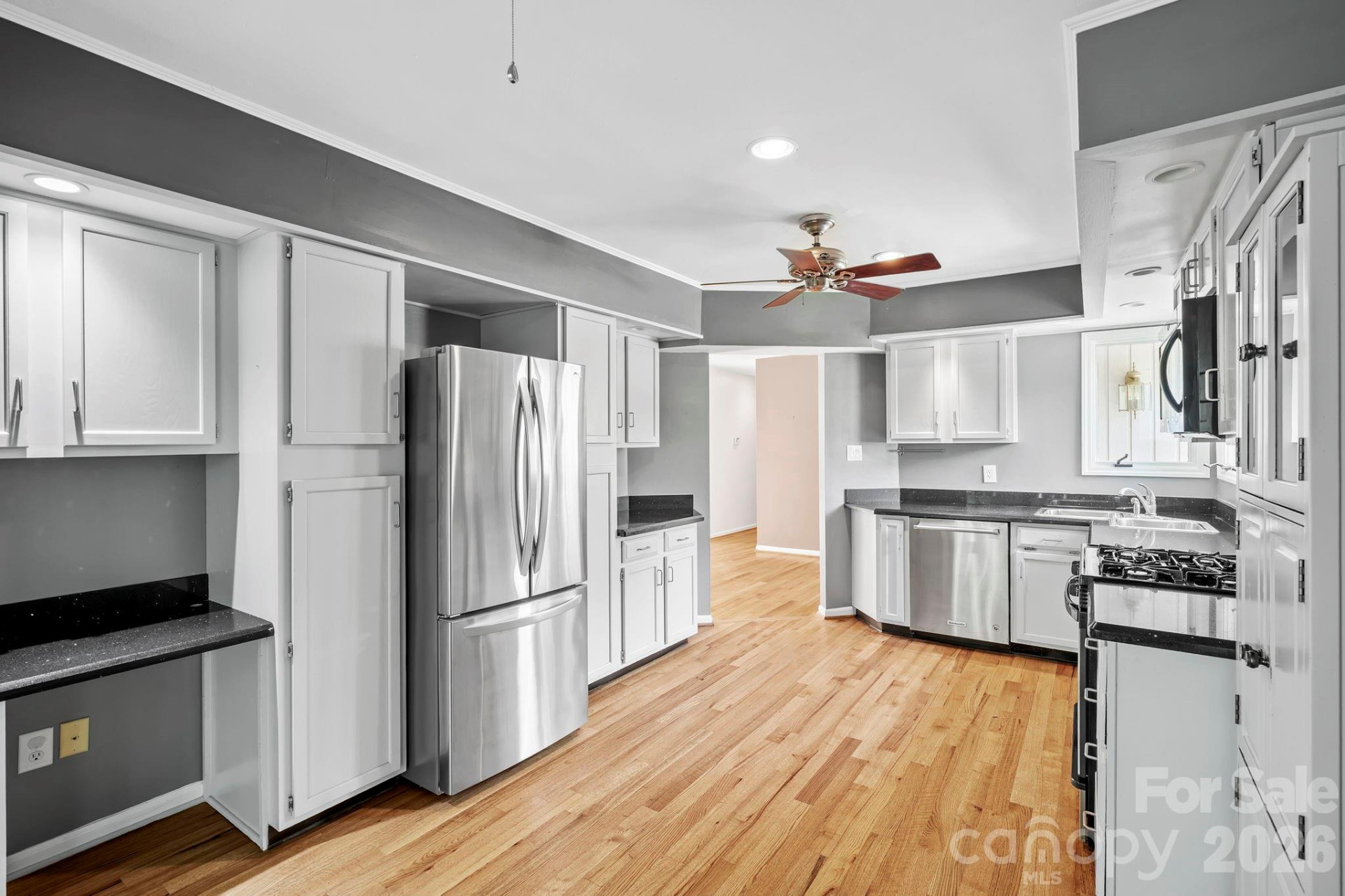 101 Deerlake Drive - Photo 17