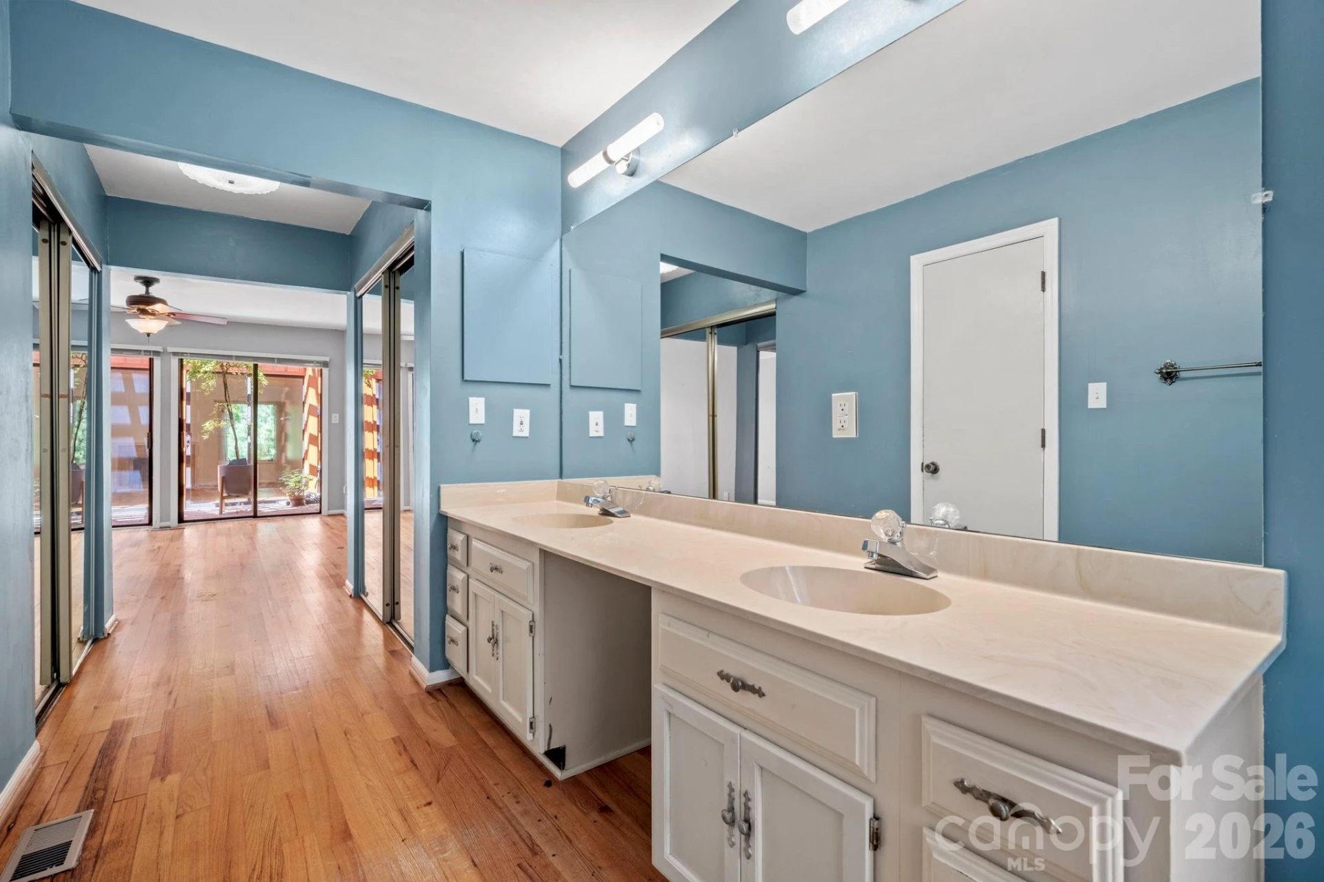 101 Deerlake Drive - Photo 24