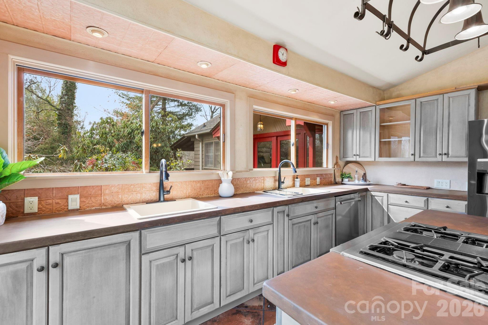 190 School Road - Photo 6