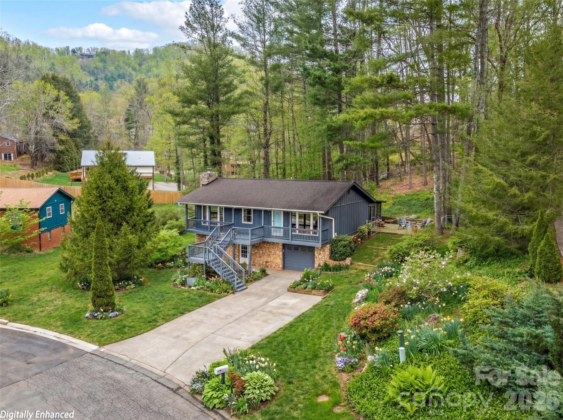 27 Brookcliff Drive - Photo 2