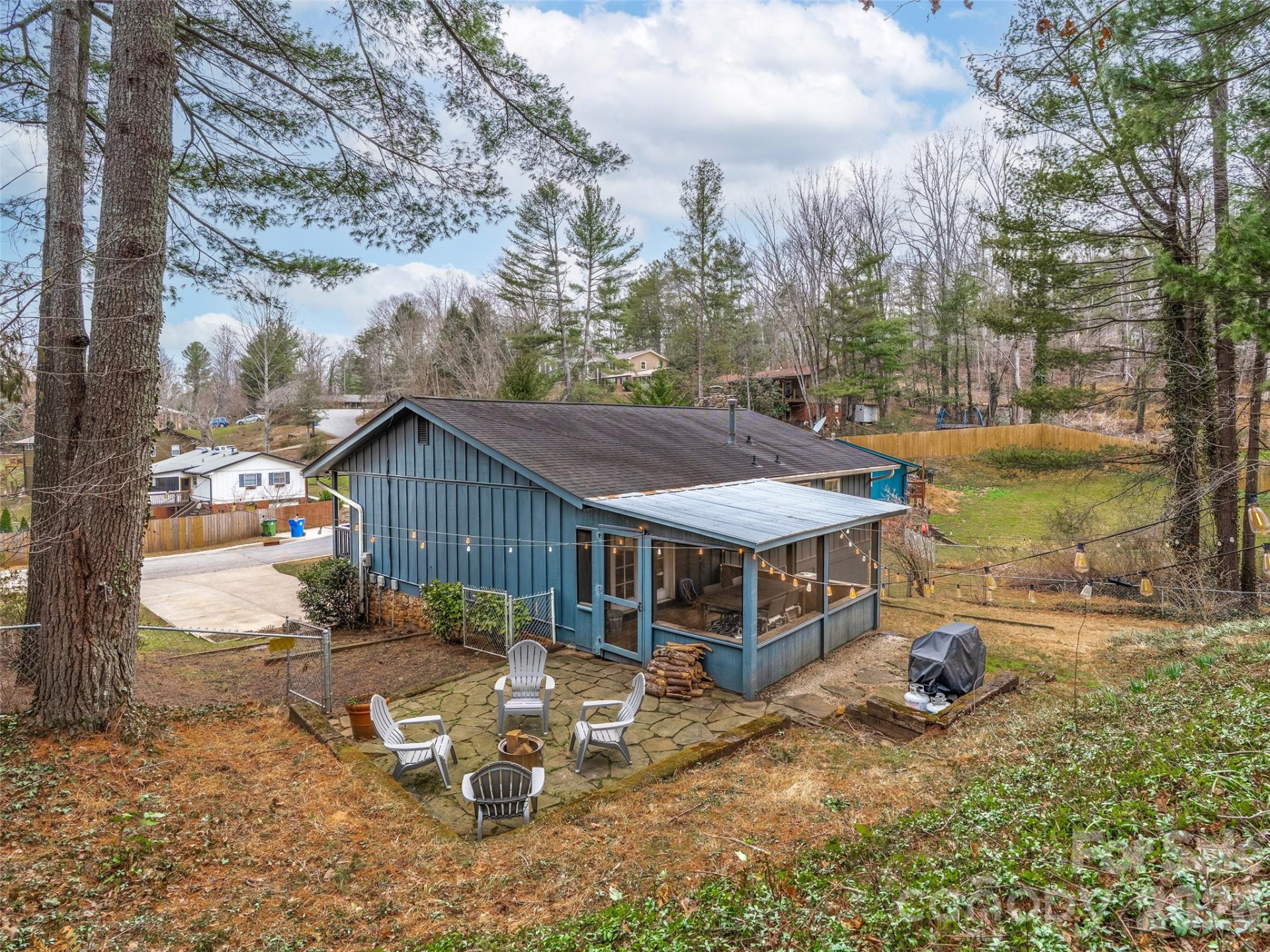 27 Brookcliff Drive - Photo 8