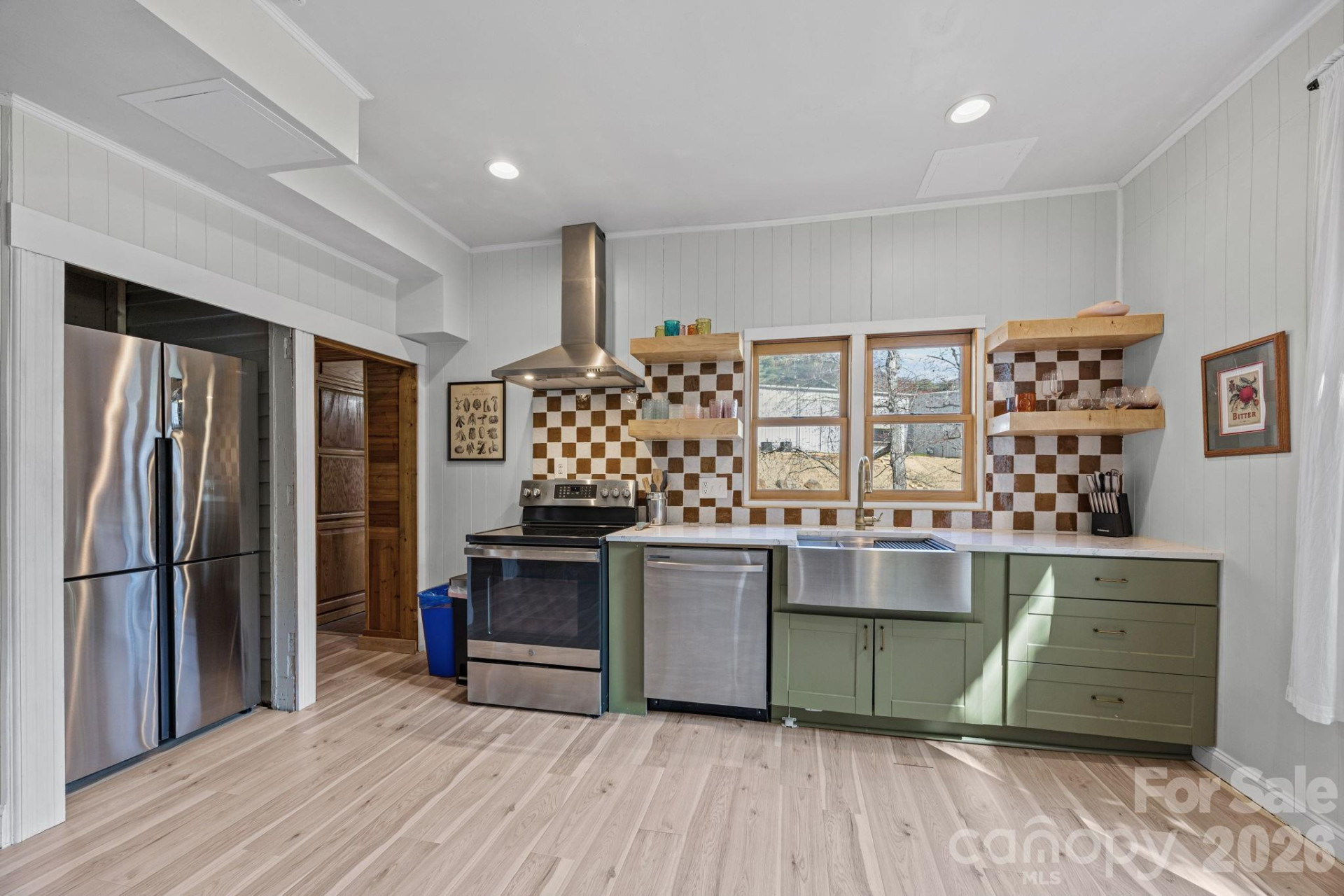 615 Rose Hill Road - Photo 11