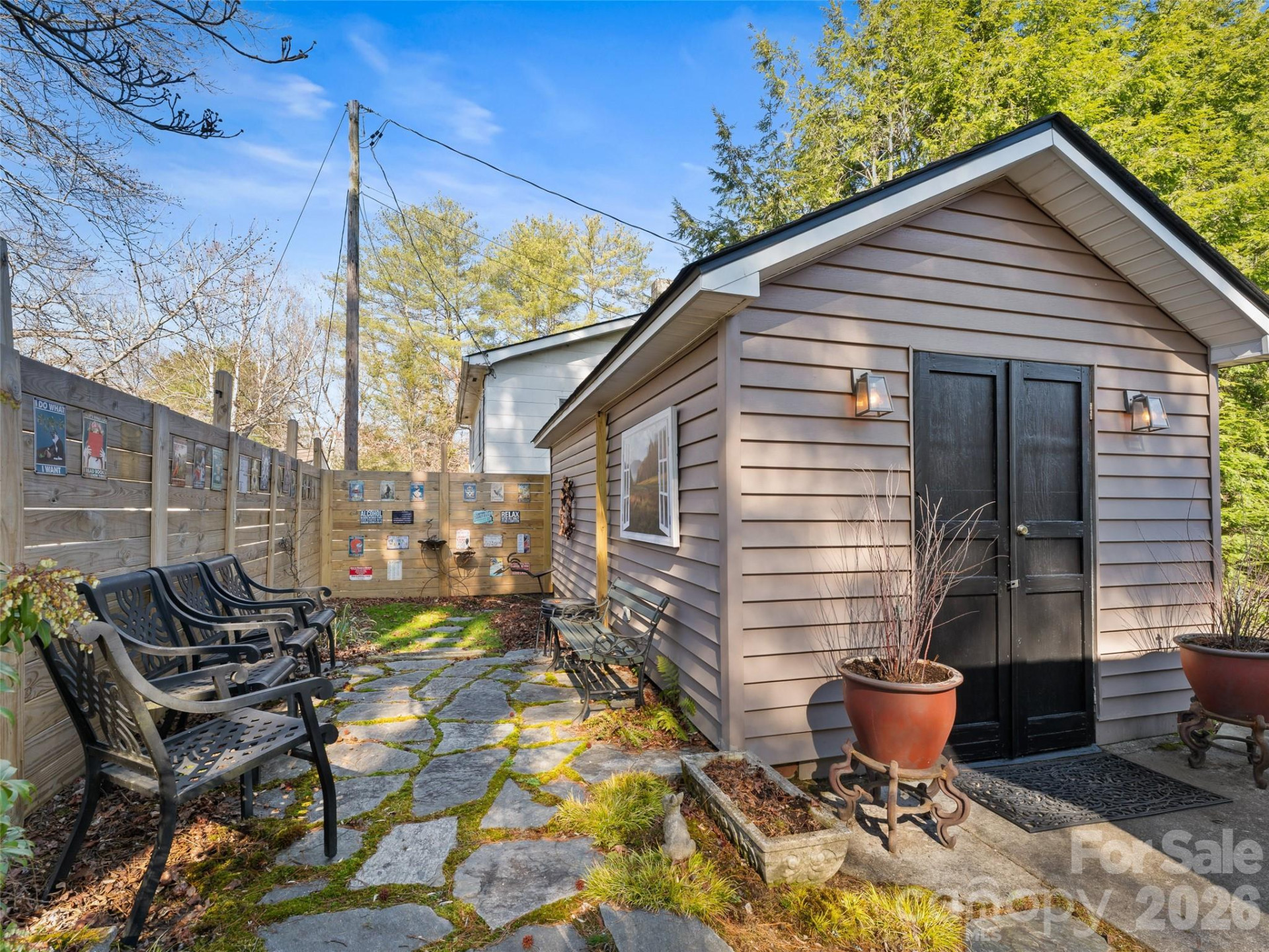 294 Caldwell Street - Photo 34