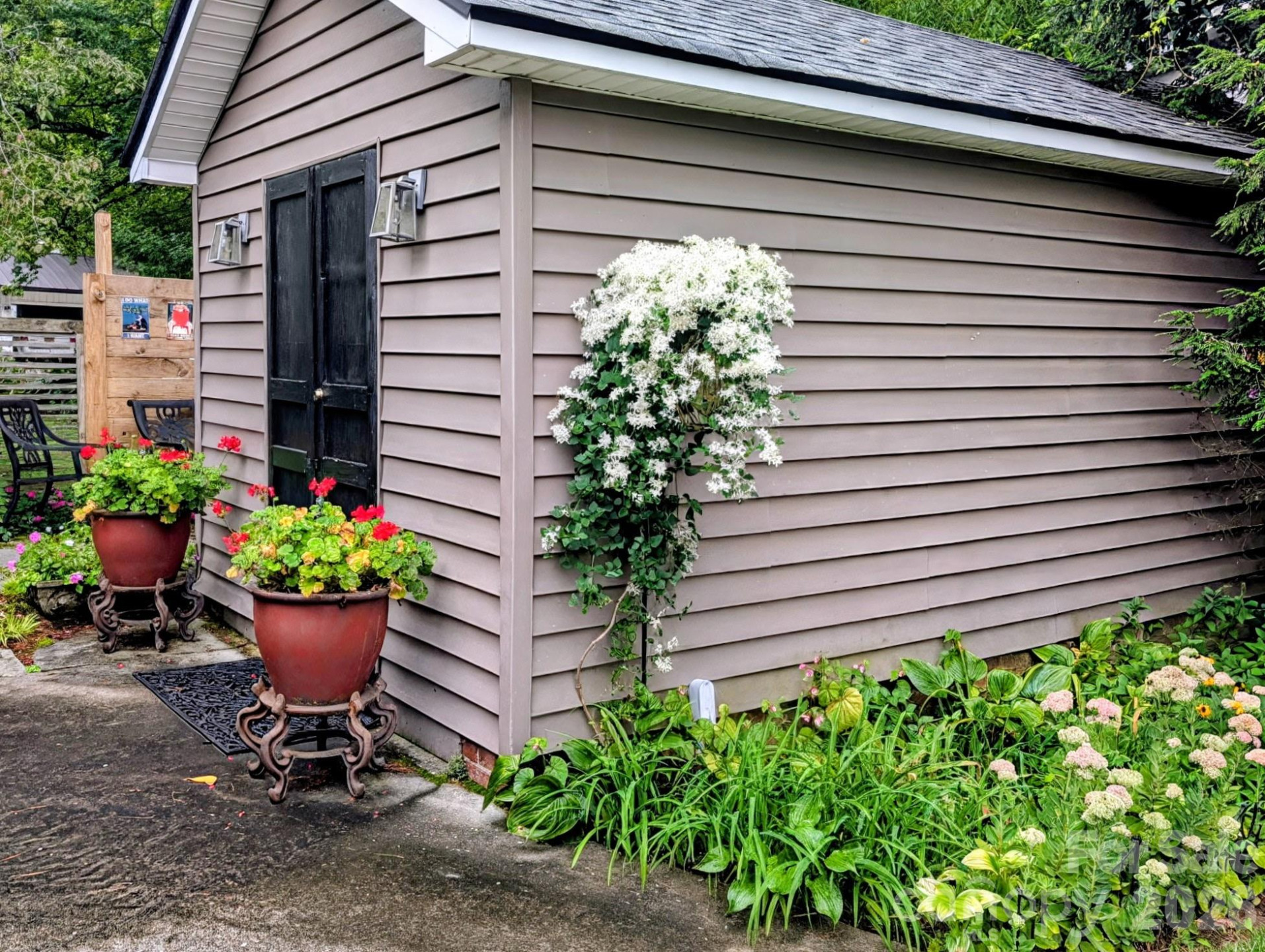 294 Caldwell Street - Photo 35