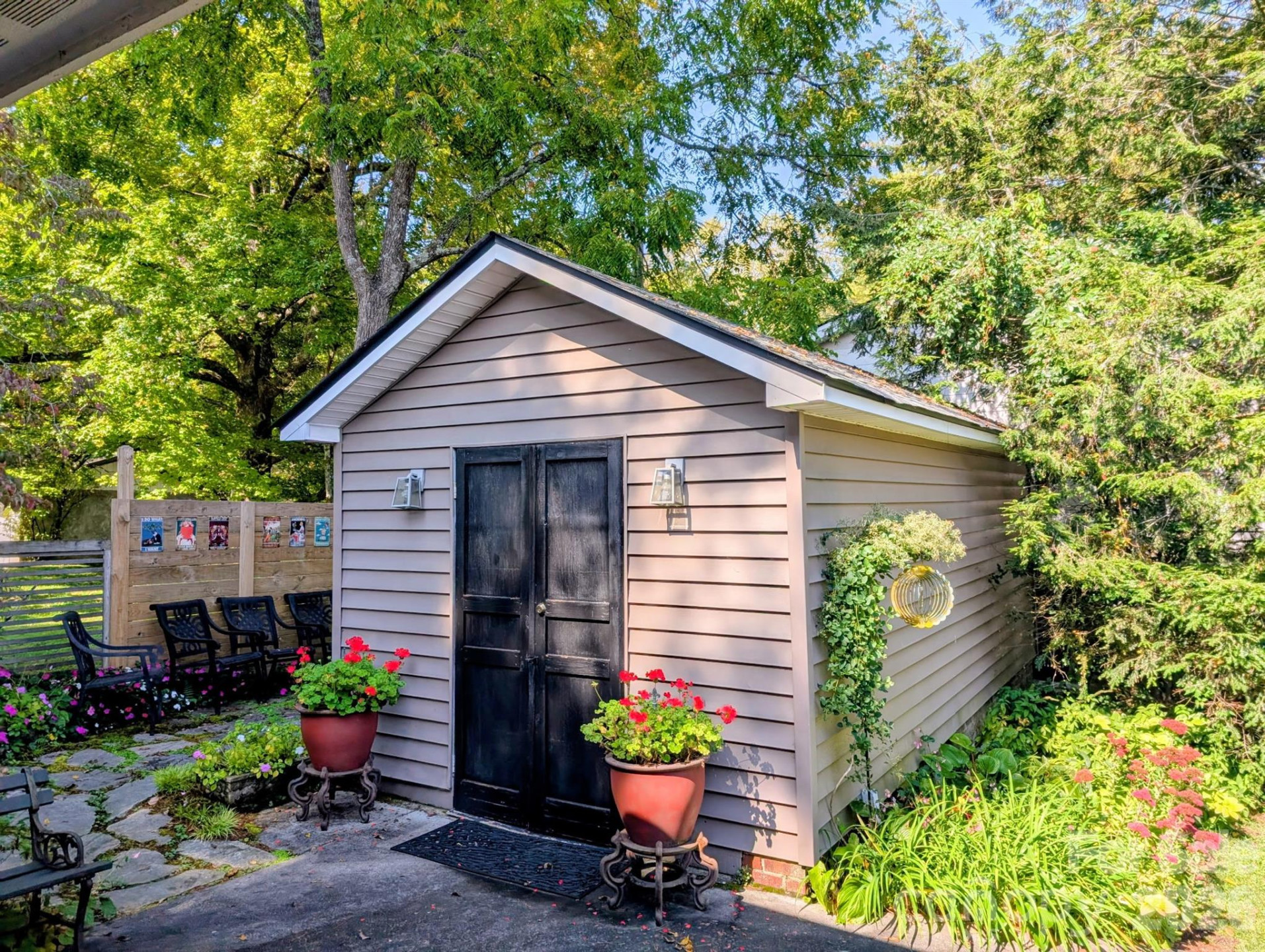 294 Caldwell Street - Photo 37