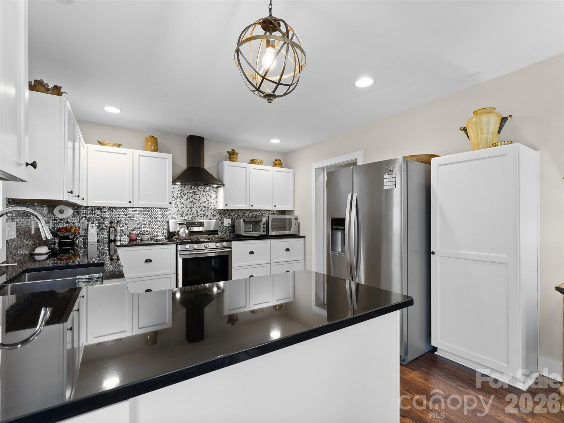 294 Caldwell Street - Photo 7