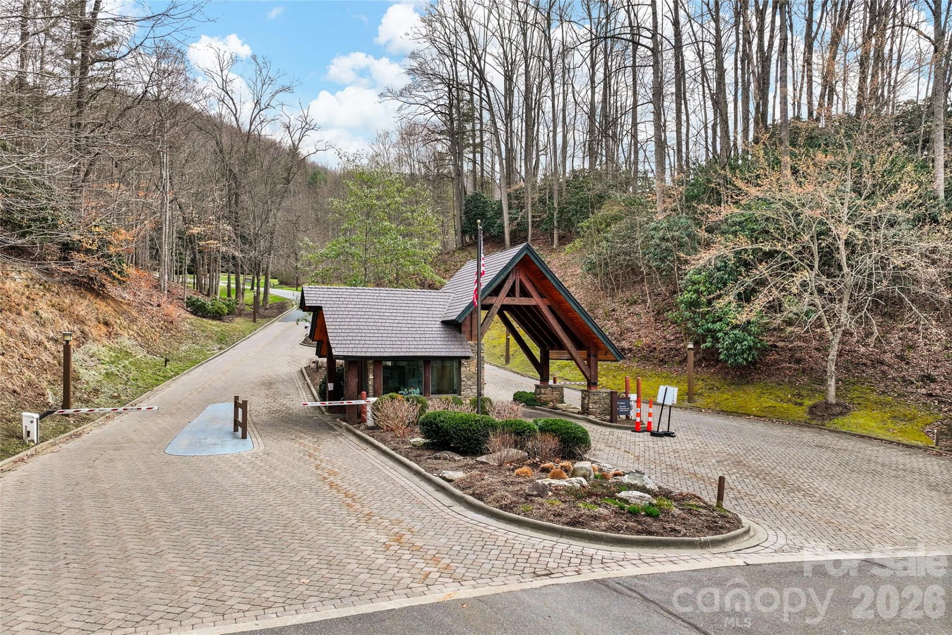 121 Stoney Falls Loop #E4 - Photo 35