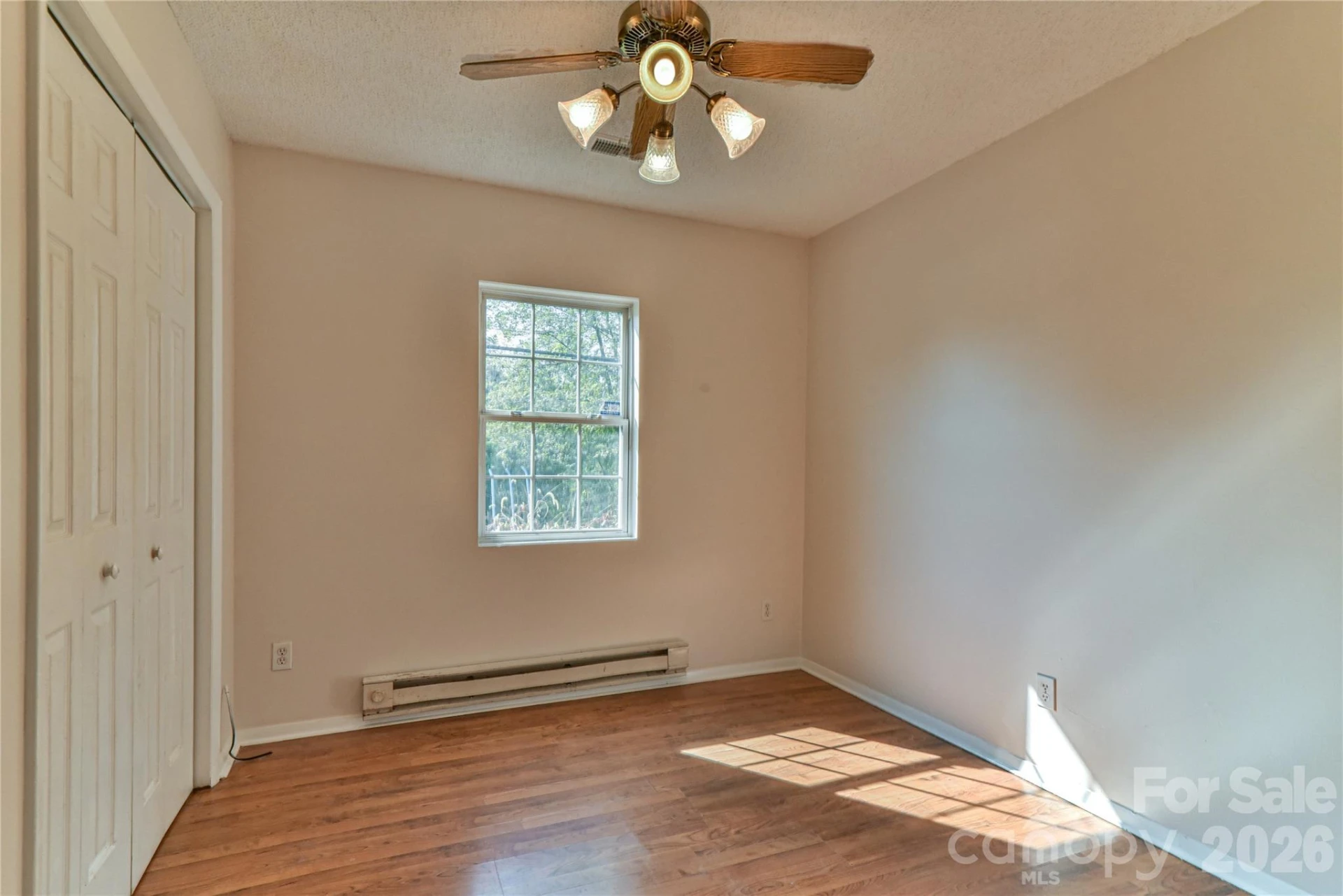 12 Moody Street - Photo 11