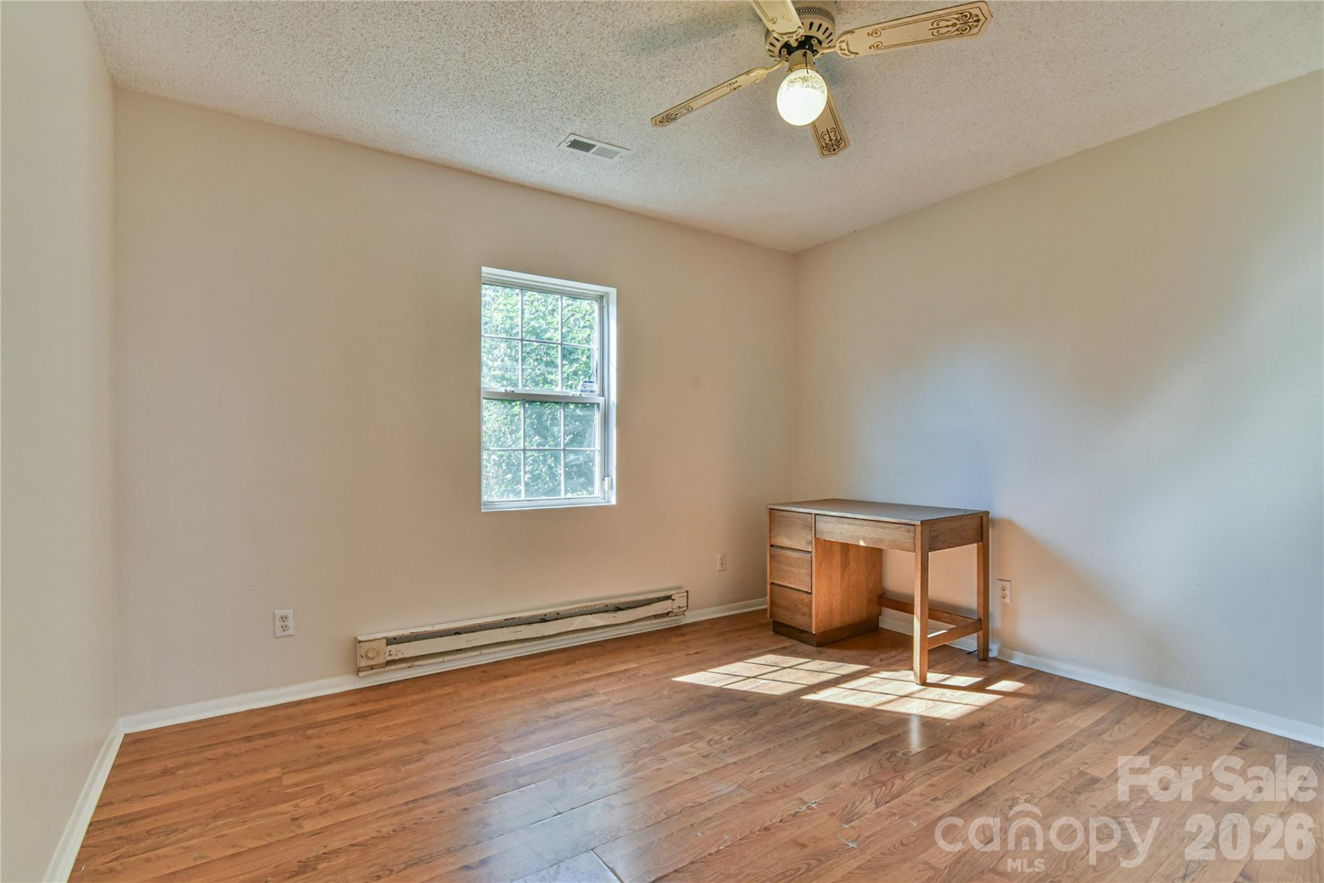 12 Moody Street - Photo 13