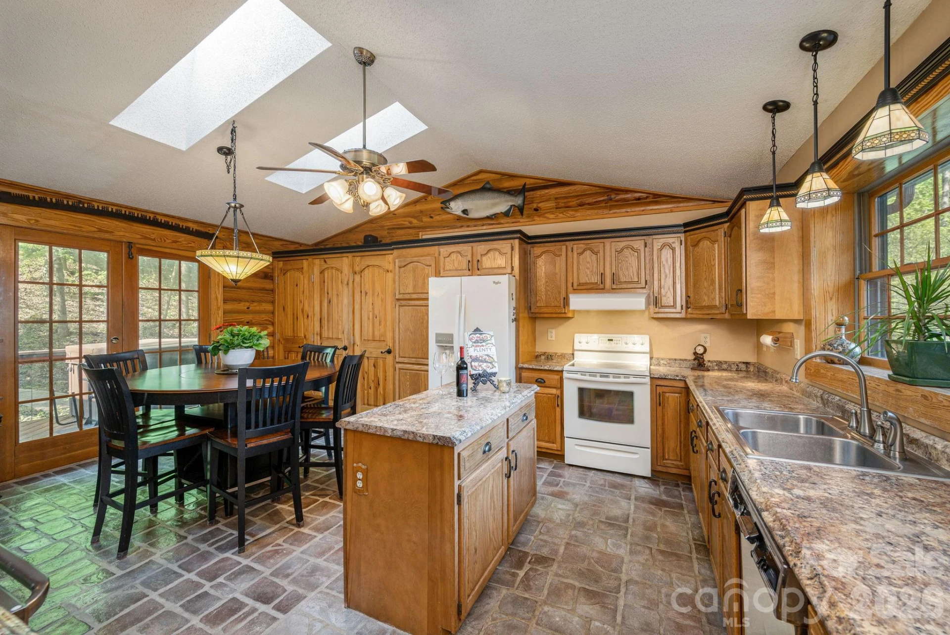 1126 Kilpatrick Road - Photo 4