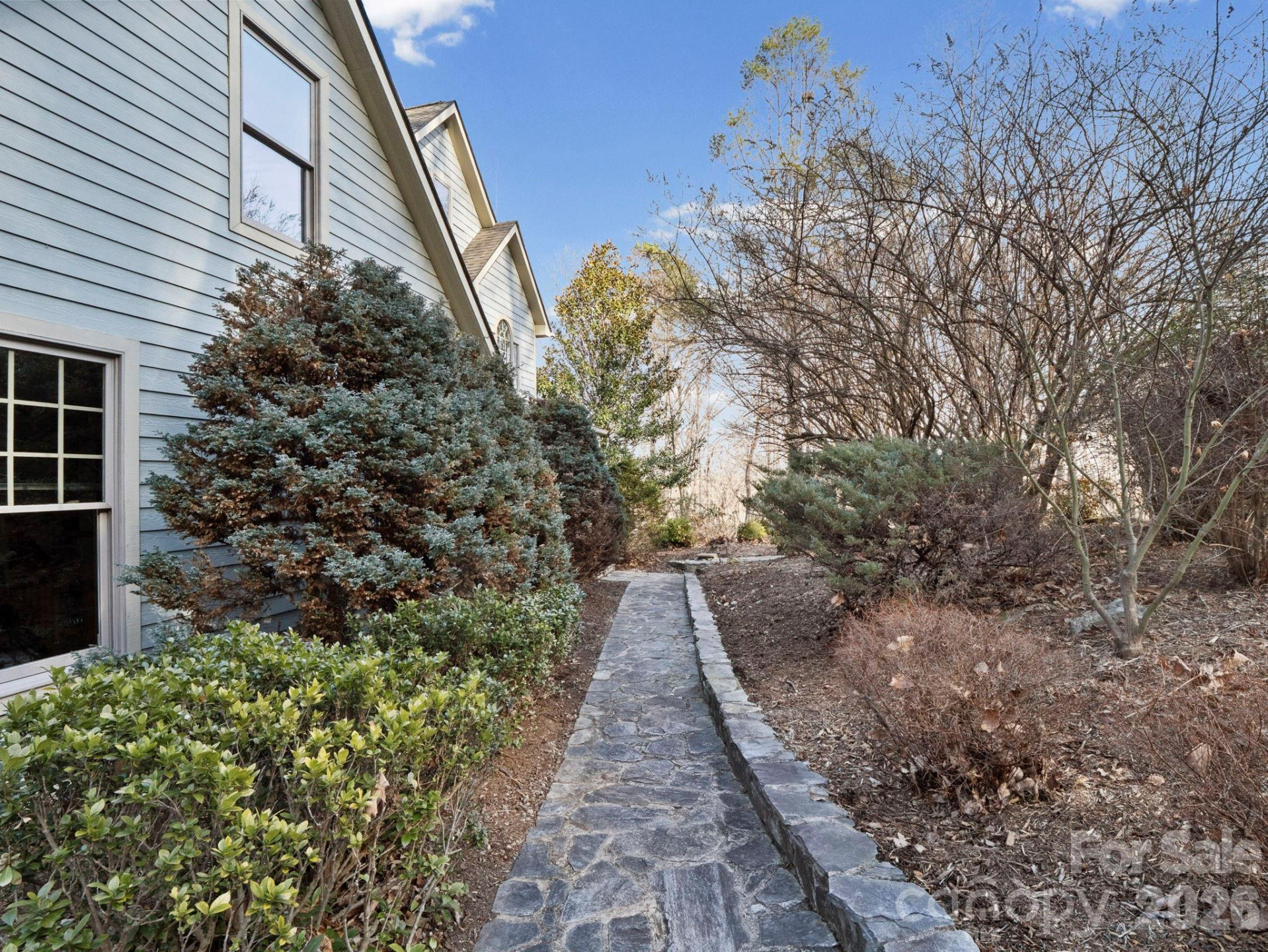 308 Bluebird Road - Photo 4