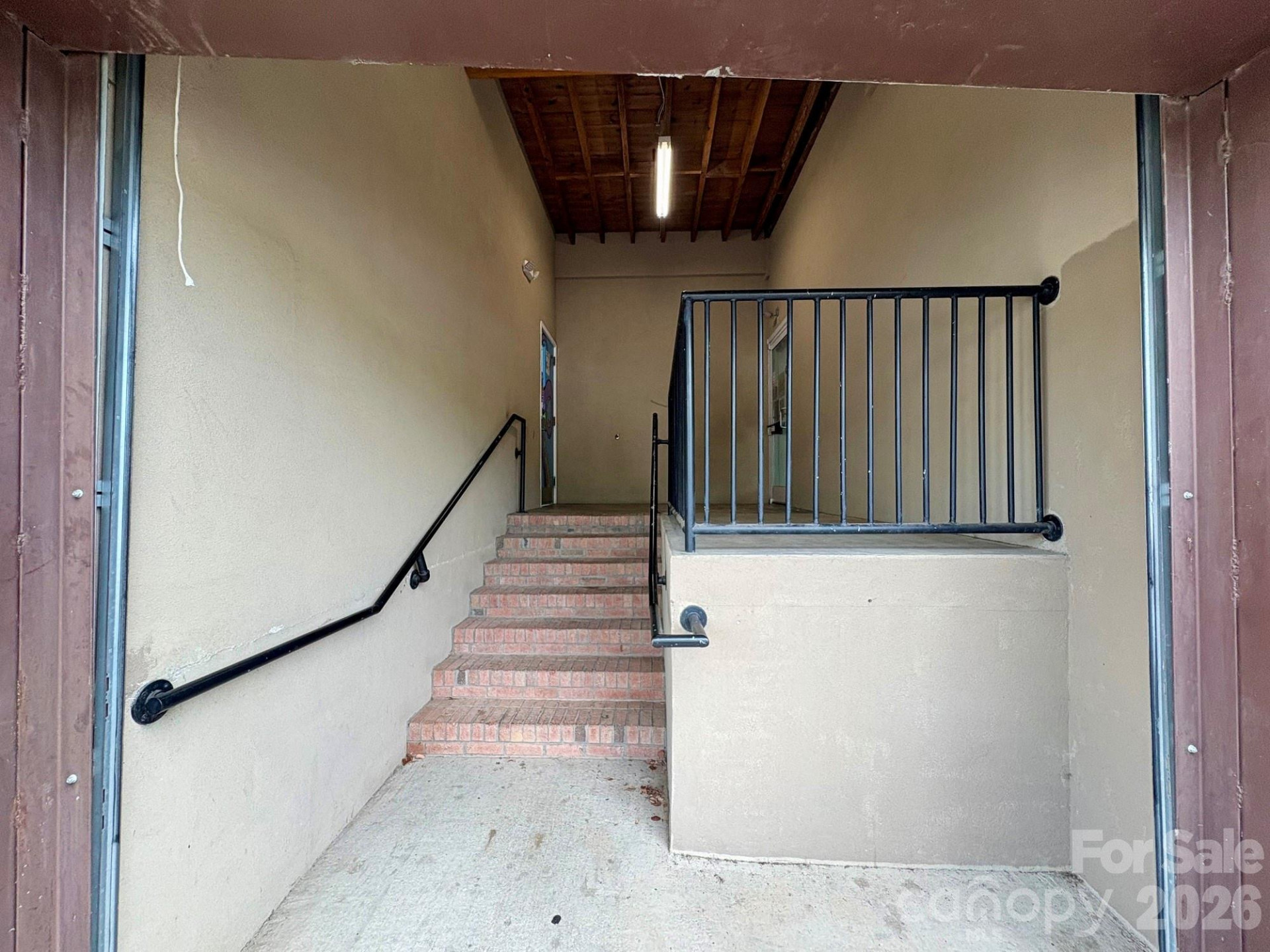 186 Coxe Avenue - Photo 13