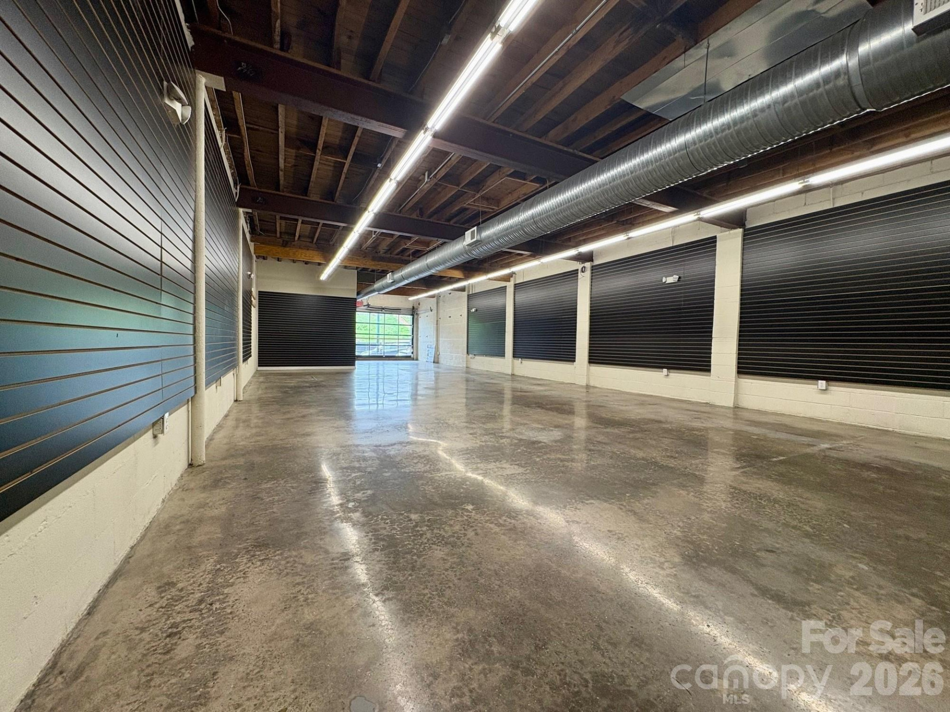 186 Coxe Avenue - Photo 3