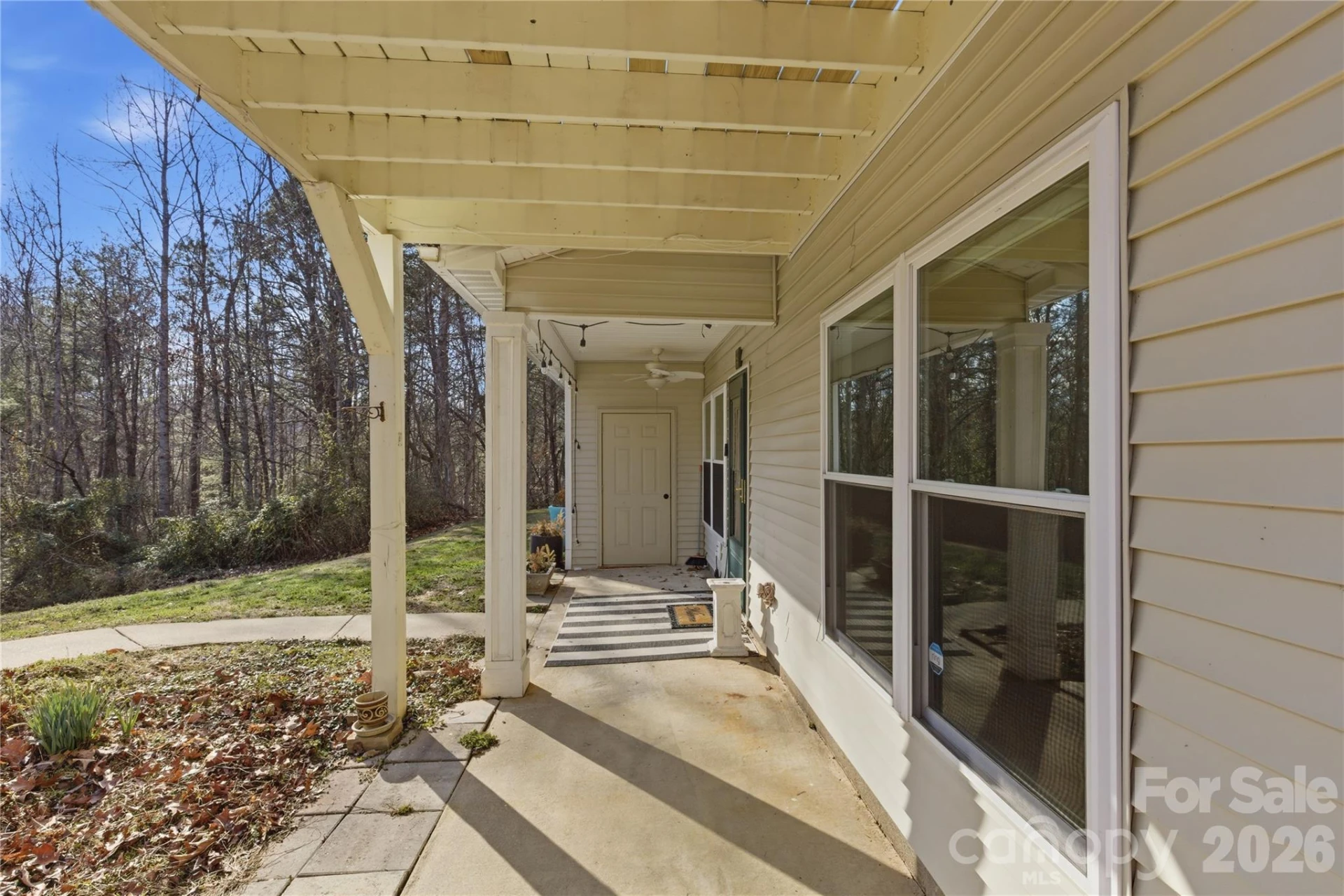 19 Krista Circle #E - Photo 2