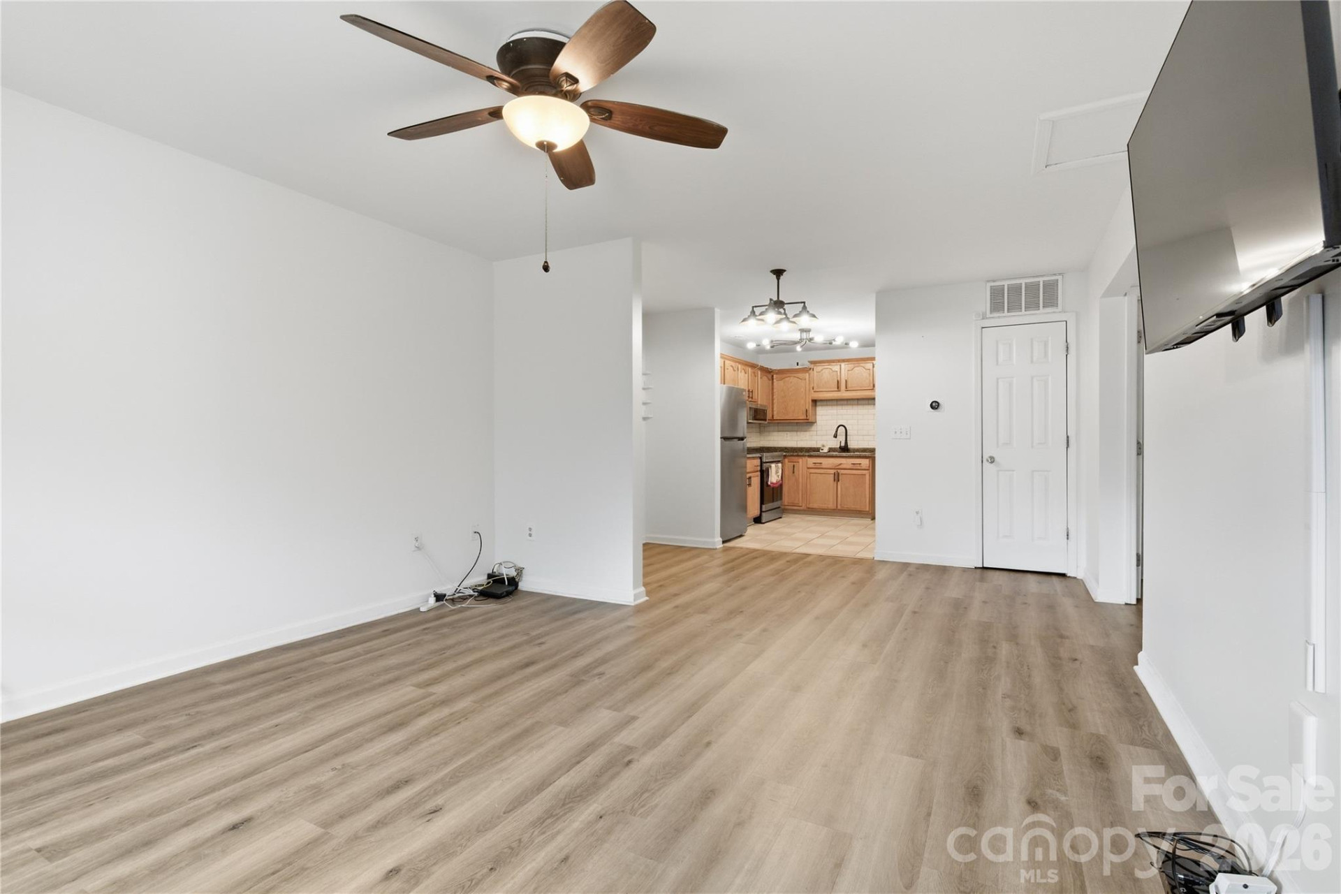 19 Krista Circle #E - Photo 5