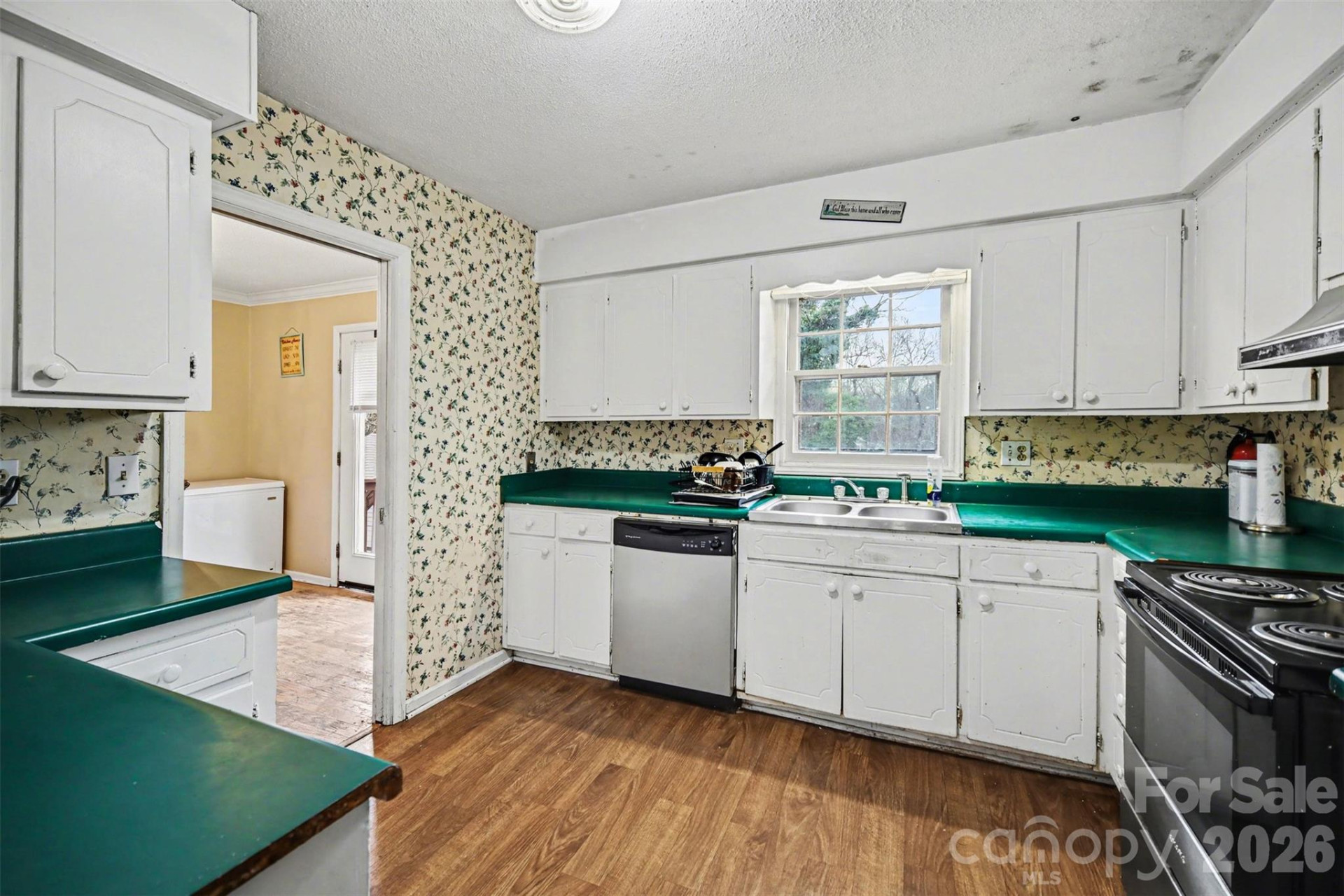 209 Windover Drive - Photo 2