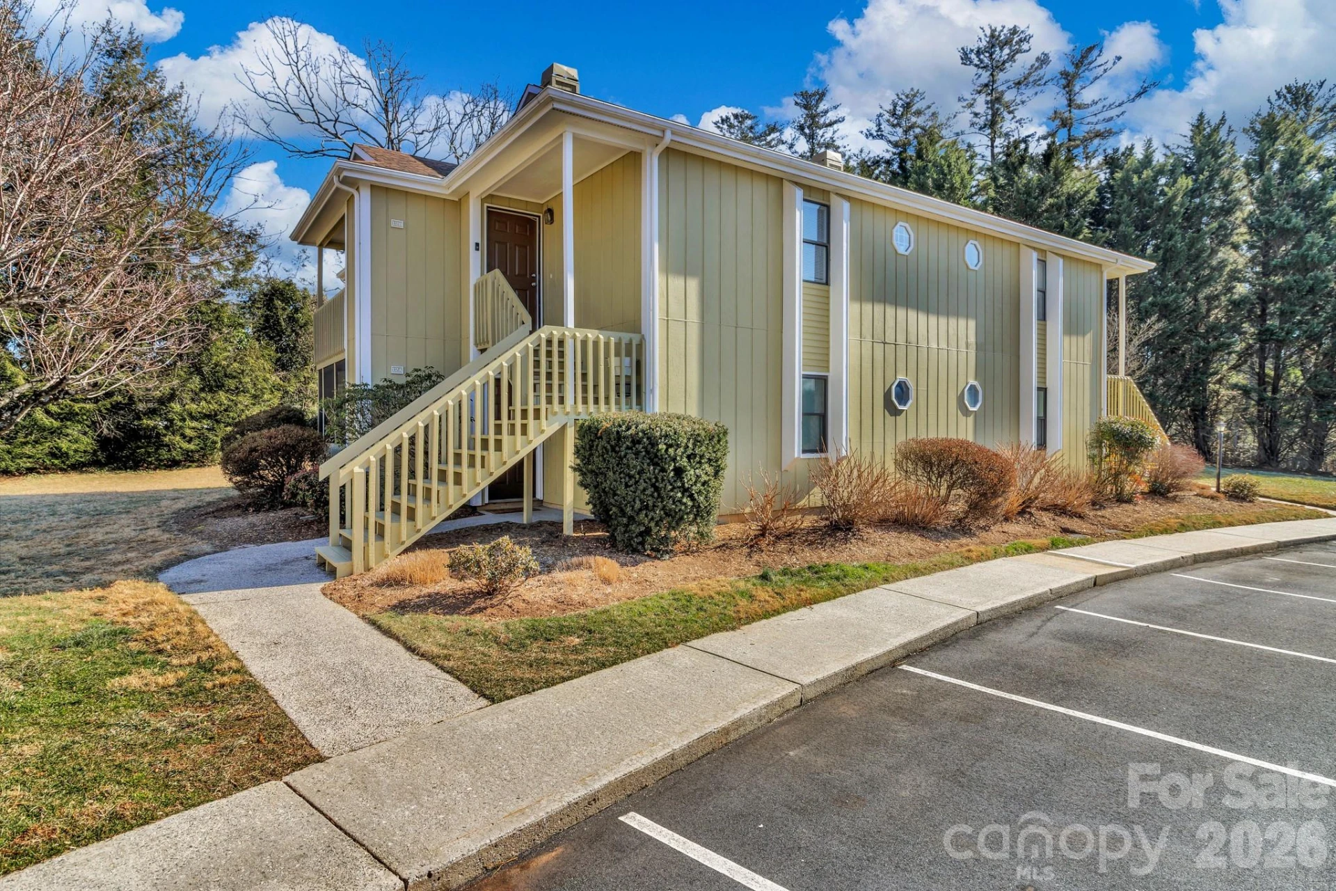 110 Heywood Road #12B