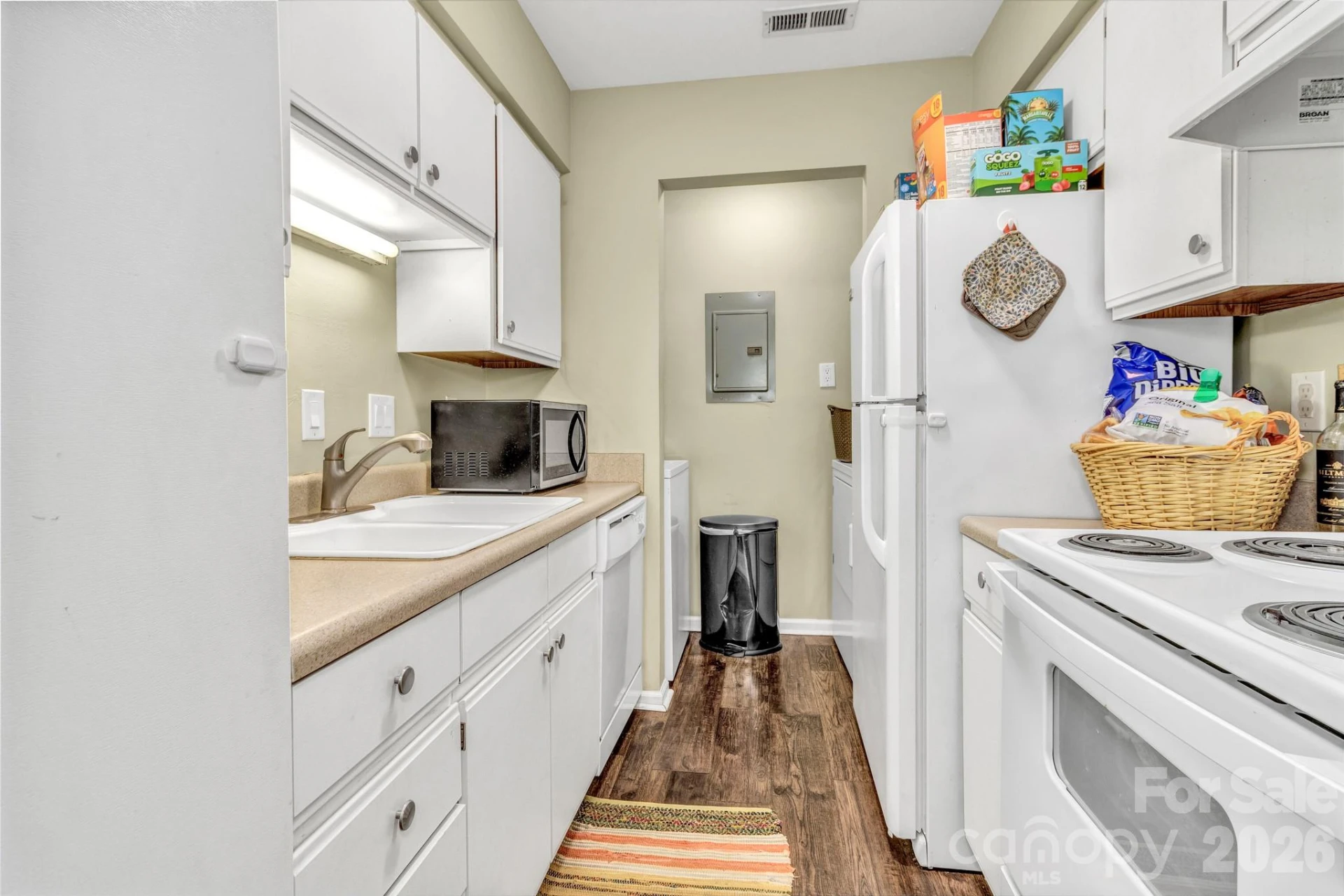 110 Heywood Road #12B - Photo 21