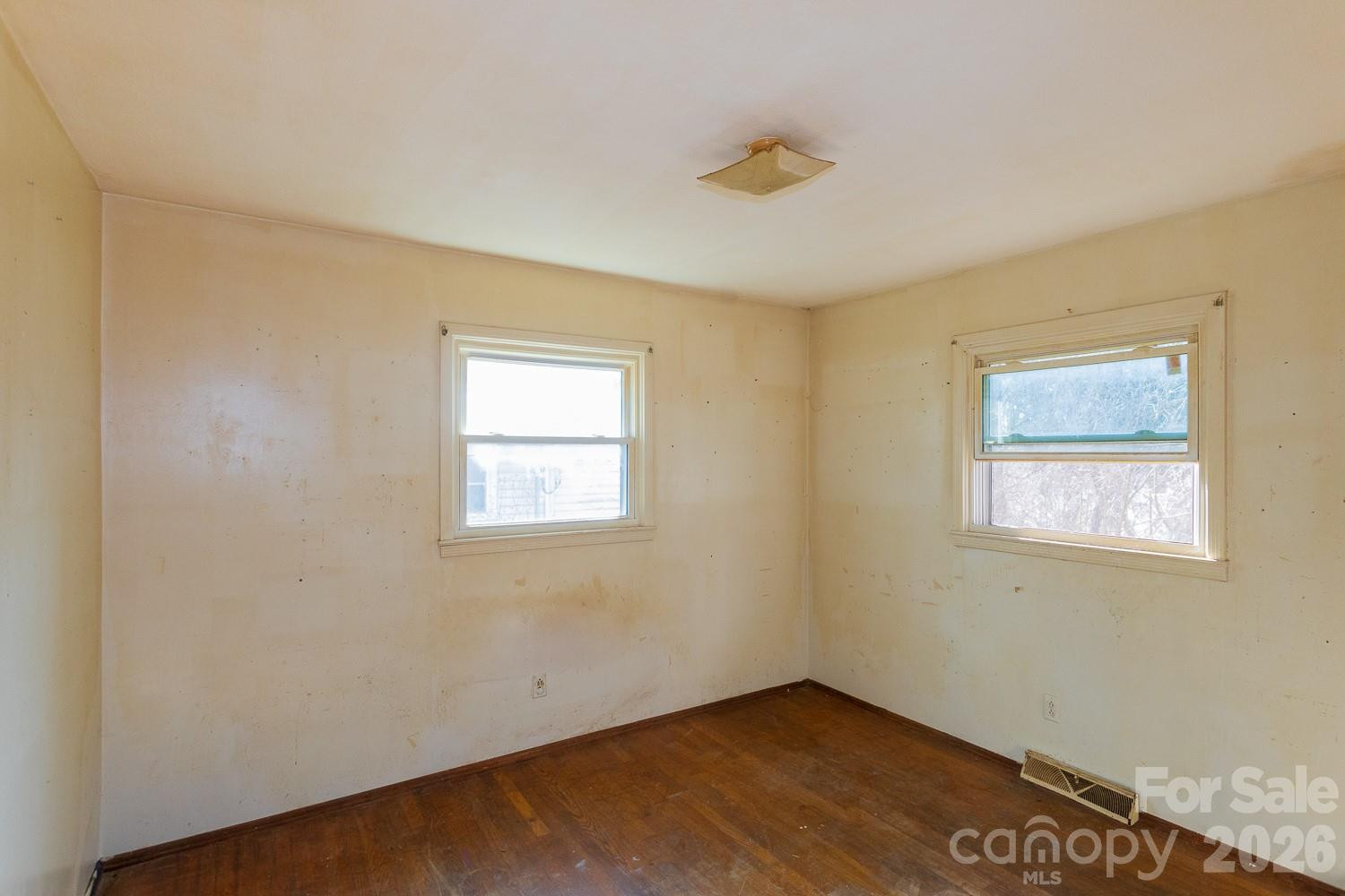 7 Main Street - Photo 14