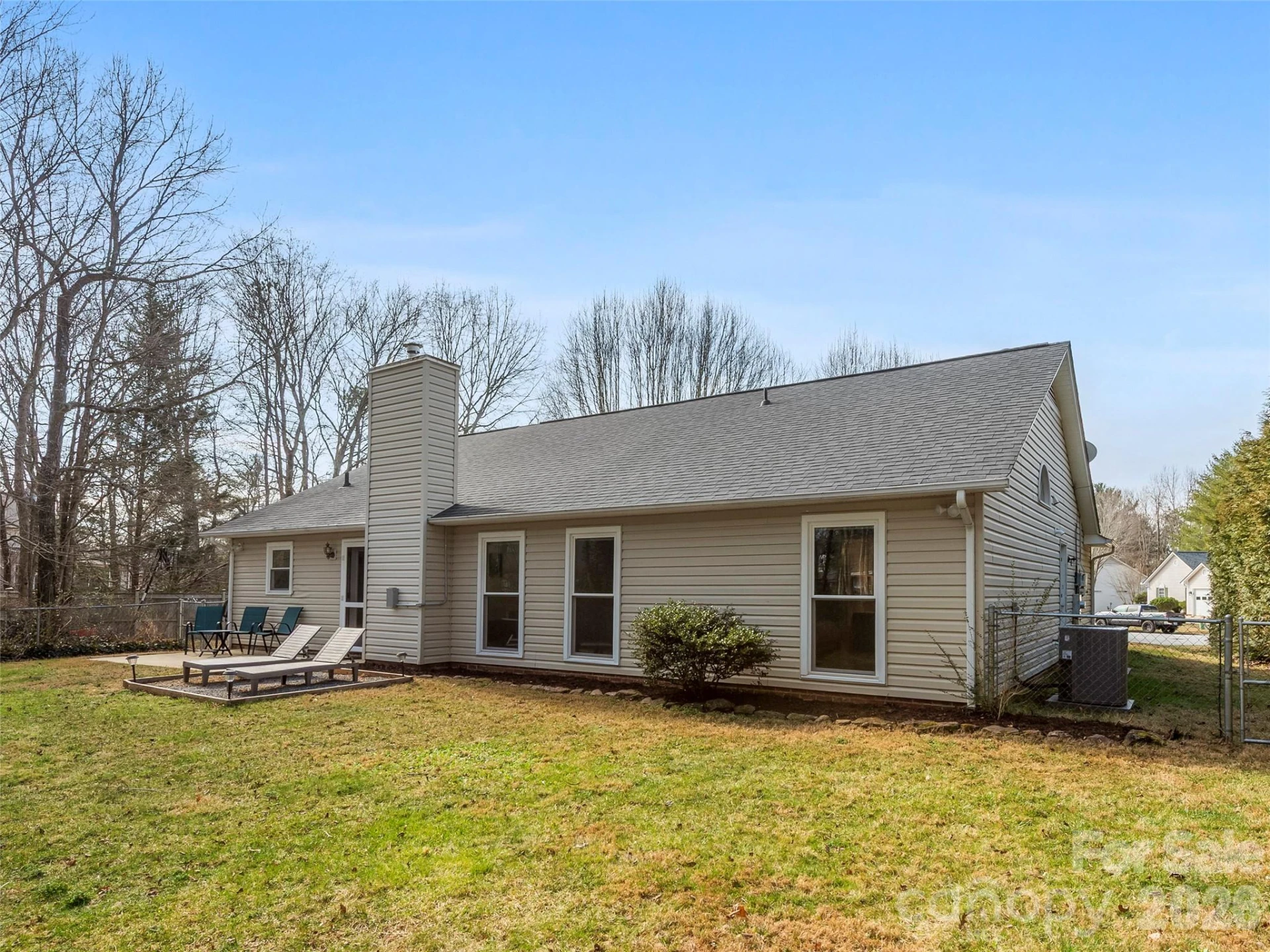 989 Thorncrest Court - Photo 16
