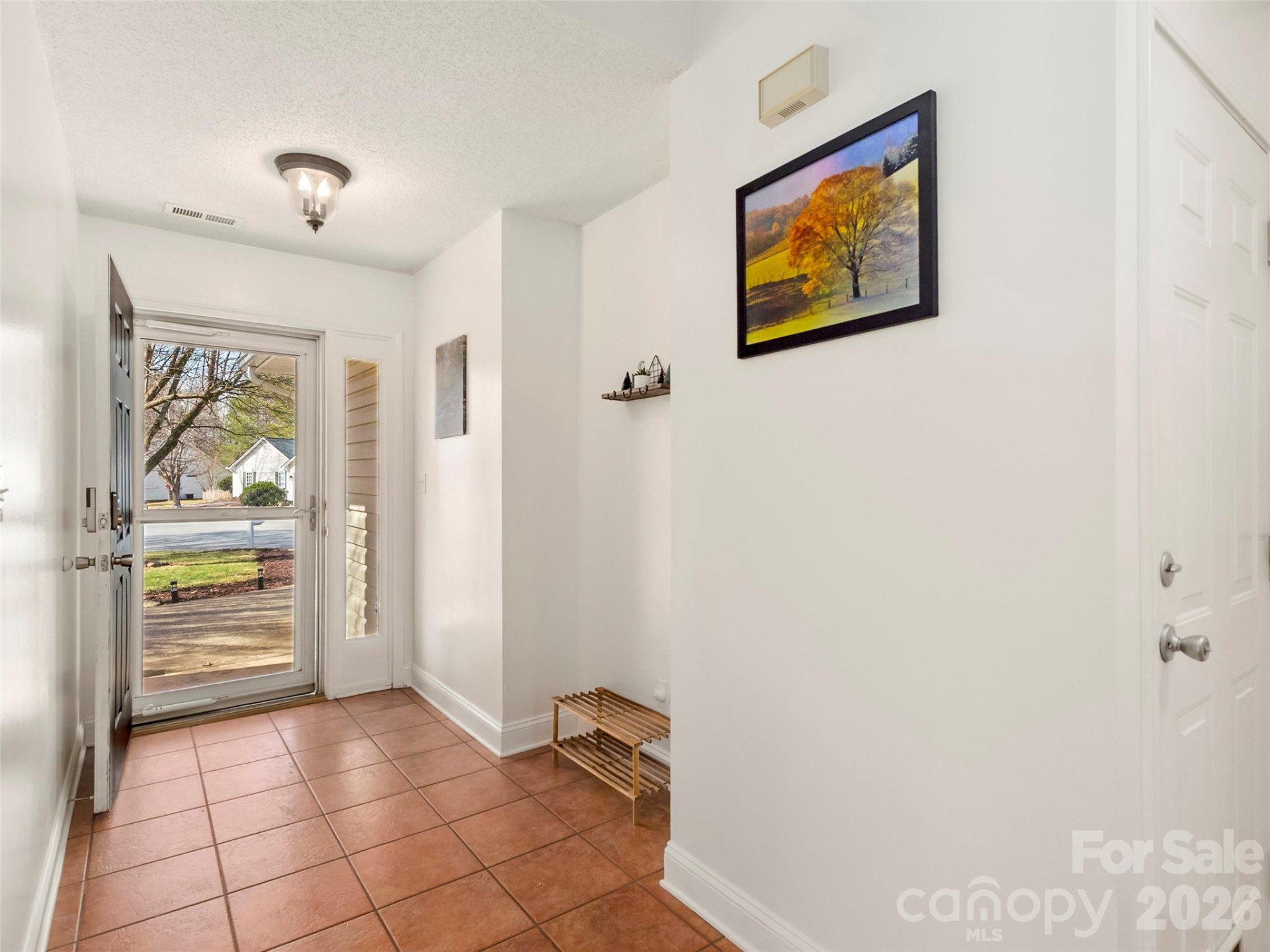 989 Thorncrest Court - Photo 4