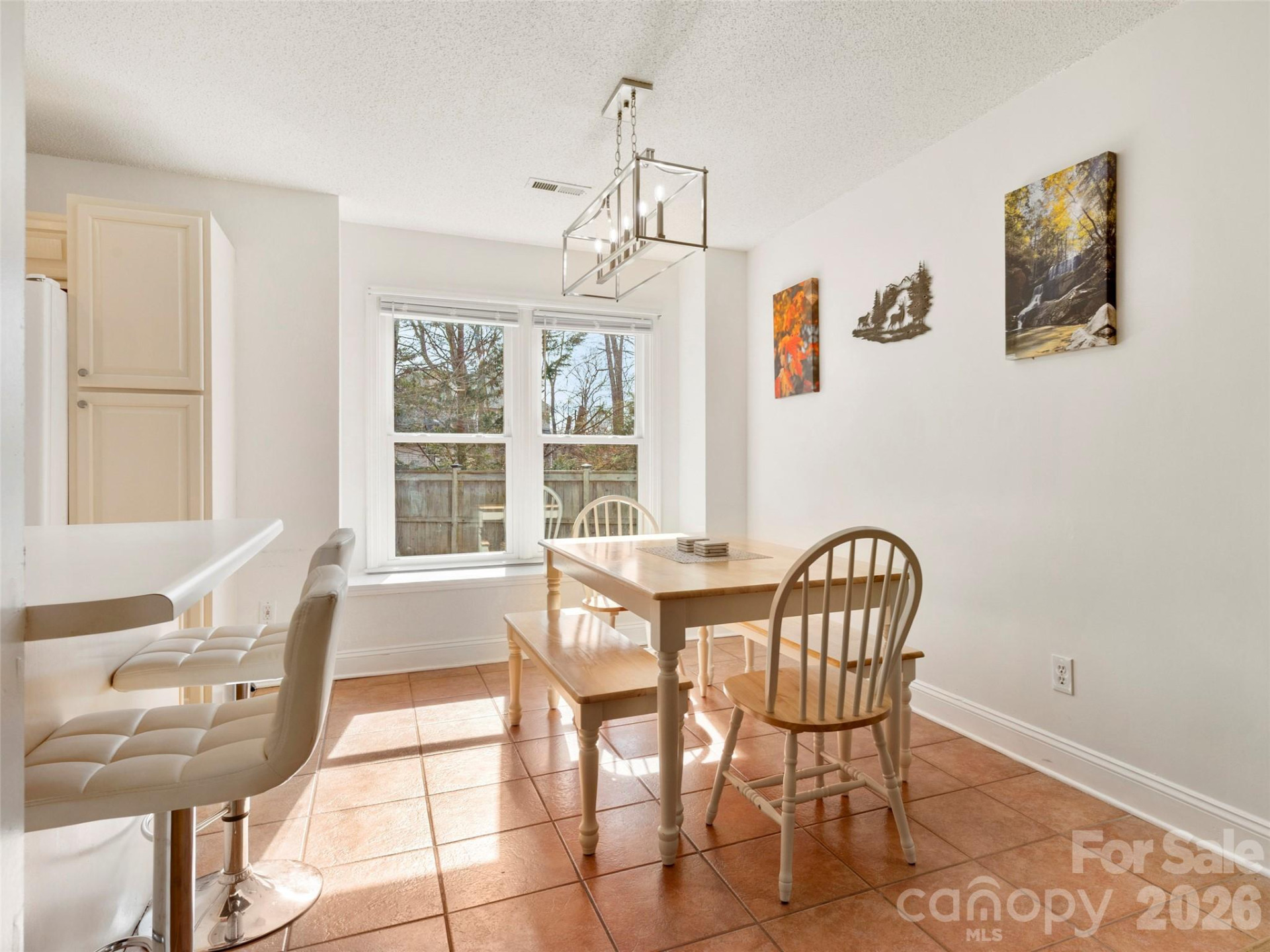 989 Thorncrest Court - Photo 10