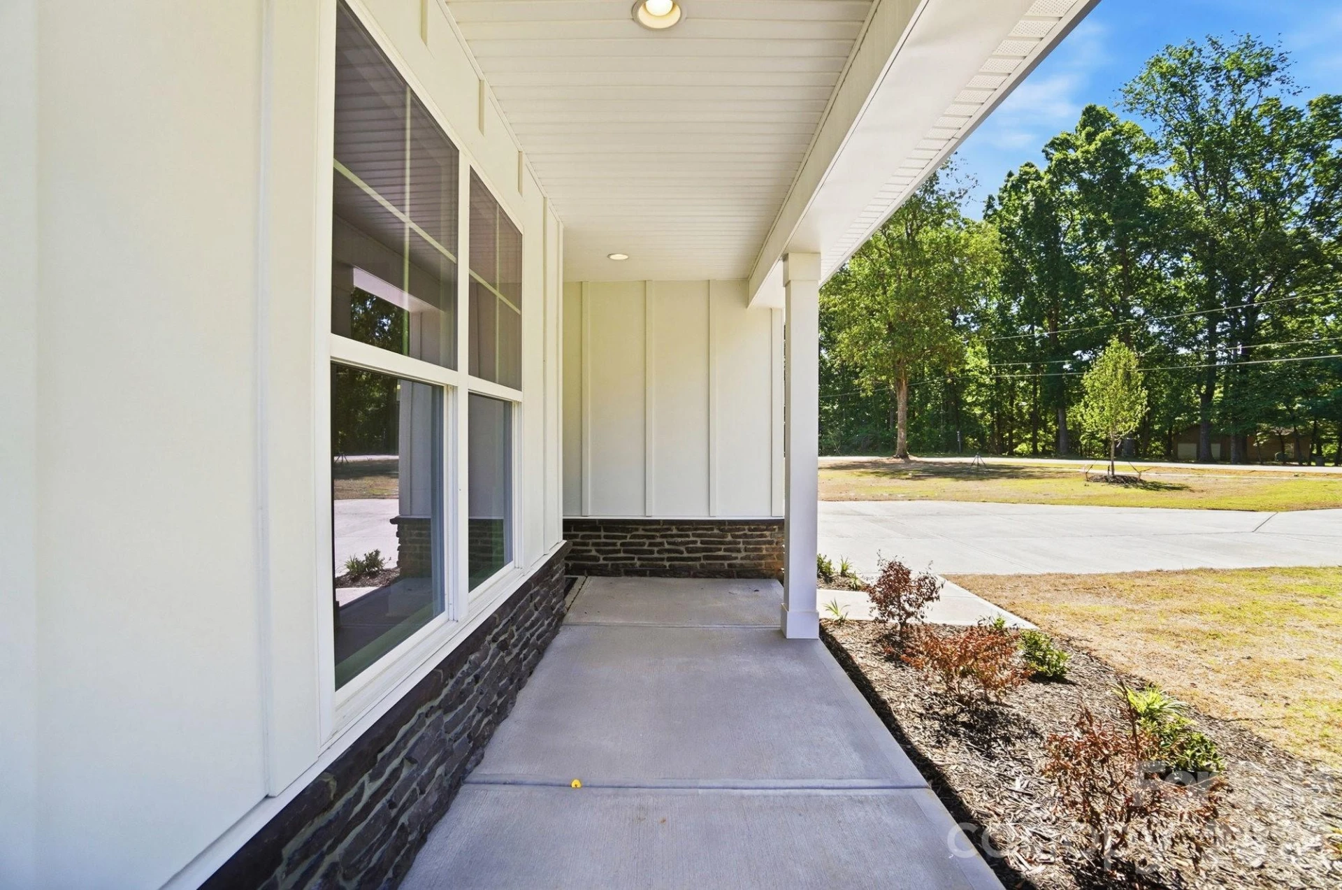 10818 Coble Road - Photo 5