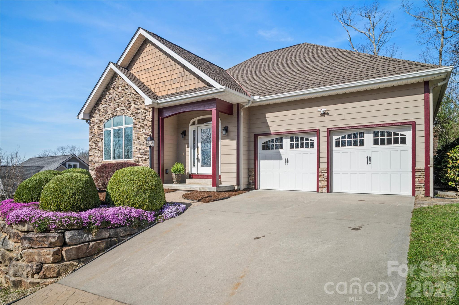 84 Deep Valley Lane - Photo 2