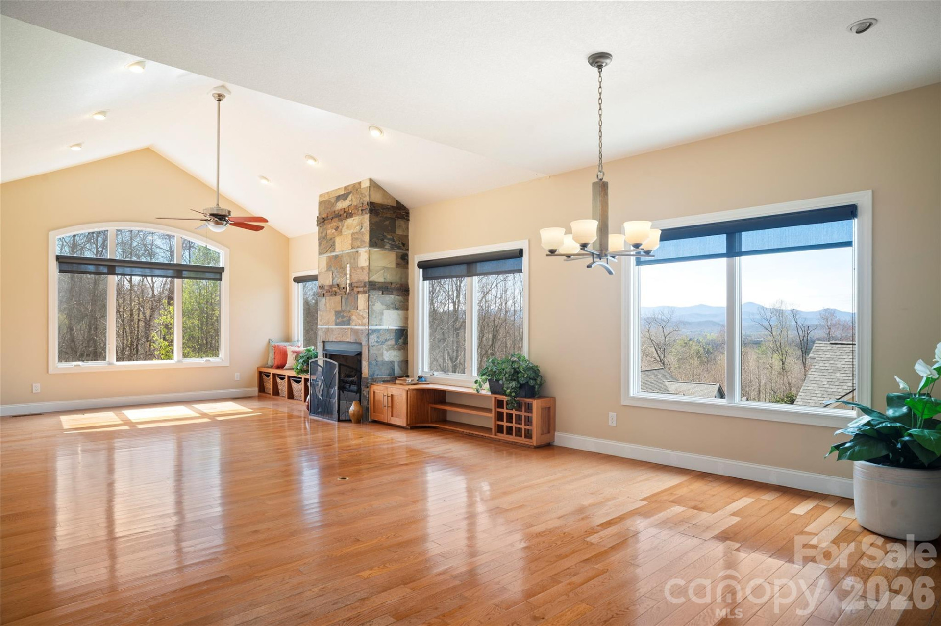 84 Deep Valley Lane - Photo 11