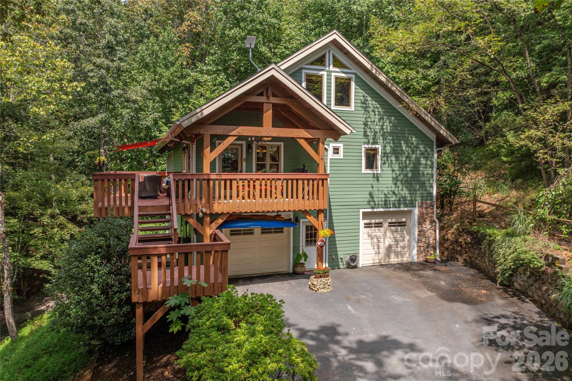 116 Ivy Road - Photo 2