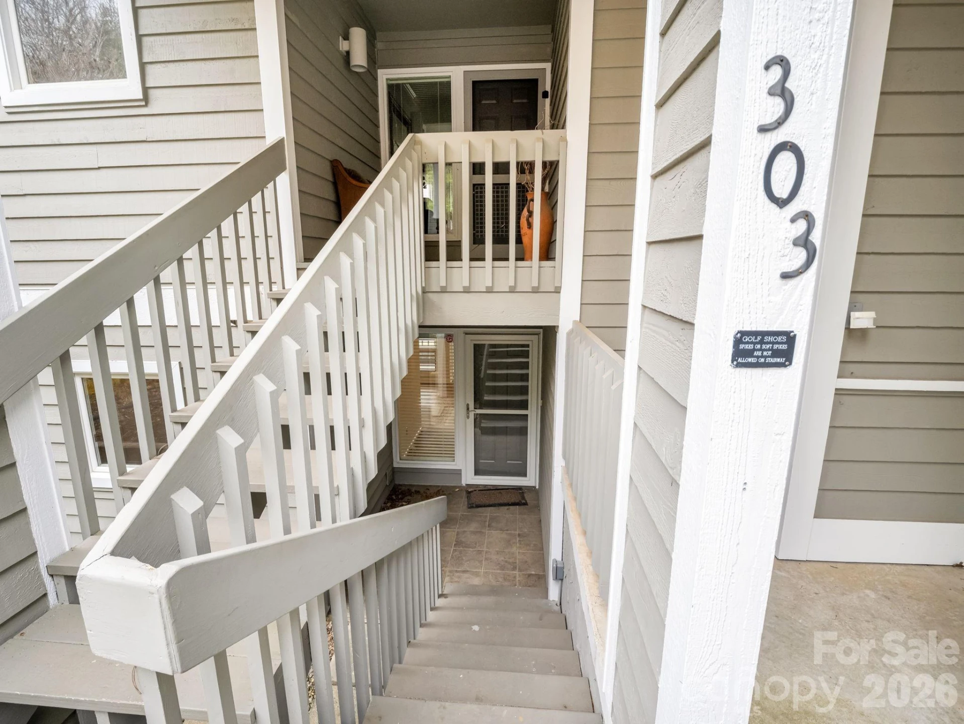 303 Golfside Drive - Photo 4