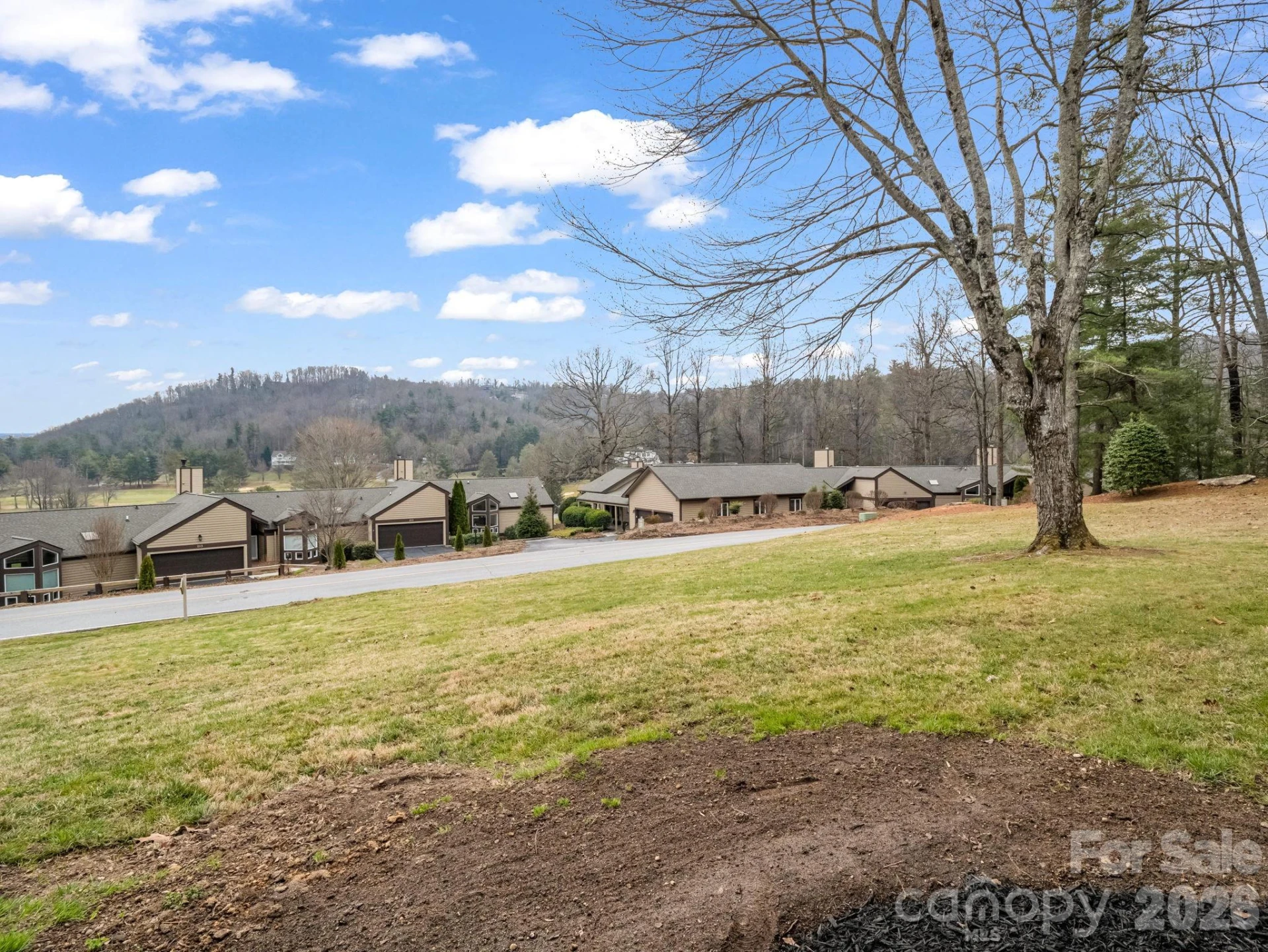 303 Golfside Drive - Photo 36