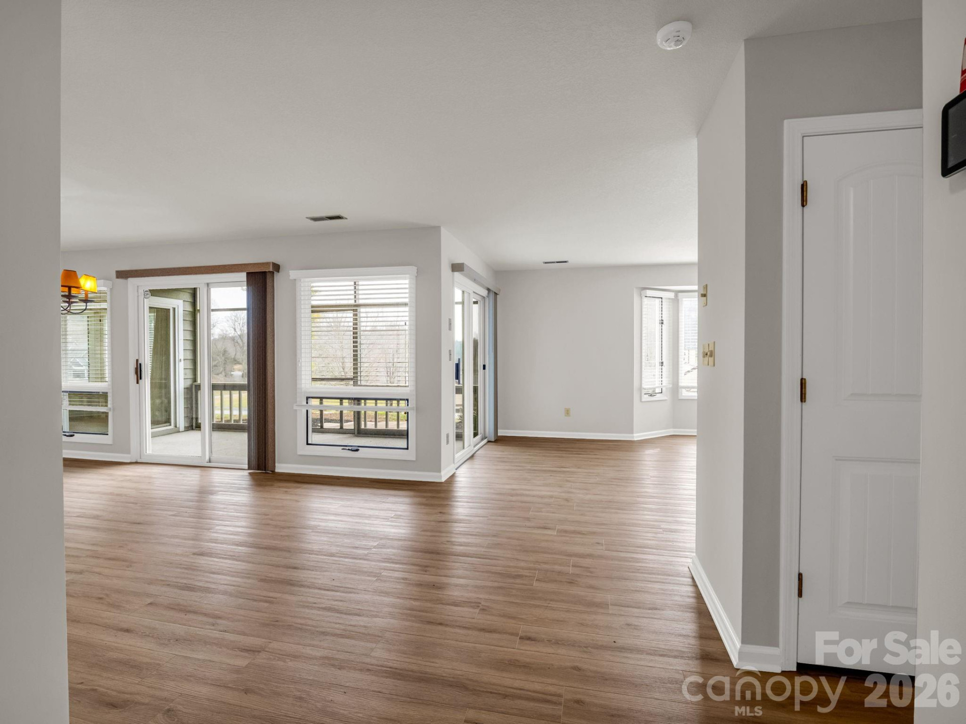 303 Golfside Drive - Photo 7