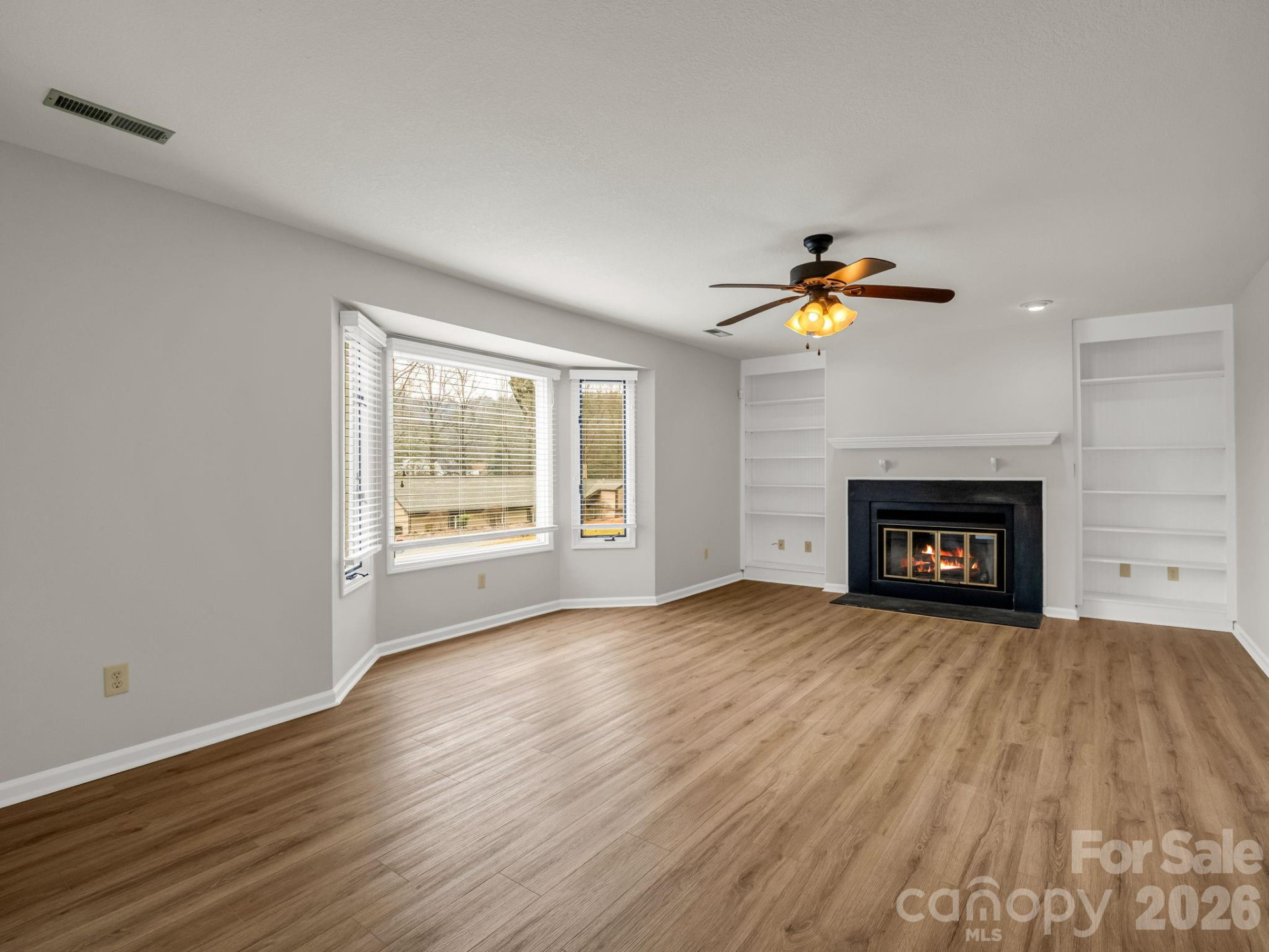 303 Golfside Drive - Photo 8