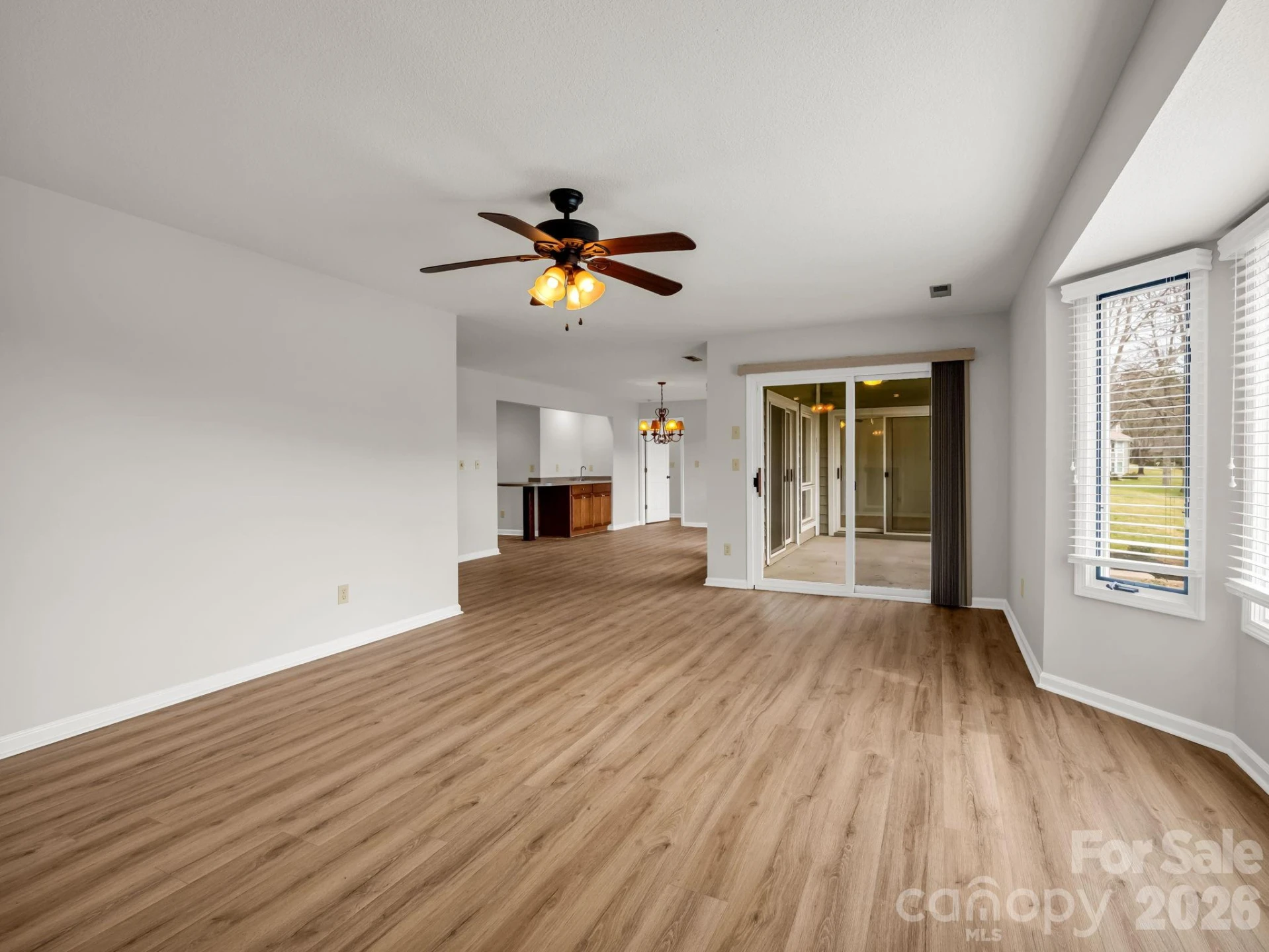 303 Golfside Drive - Photo 9
