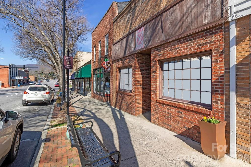 46 Main Street - Photo 10