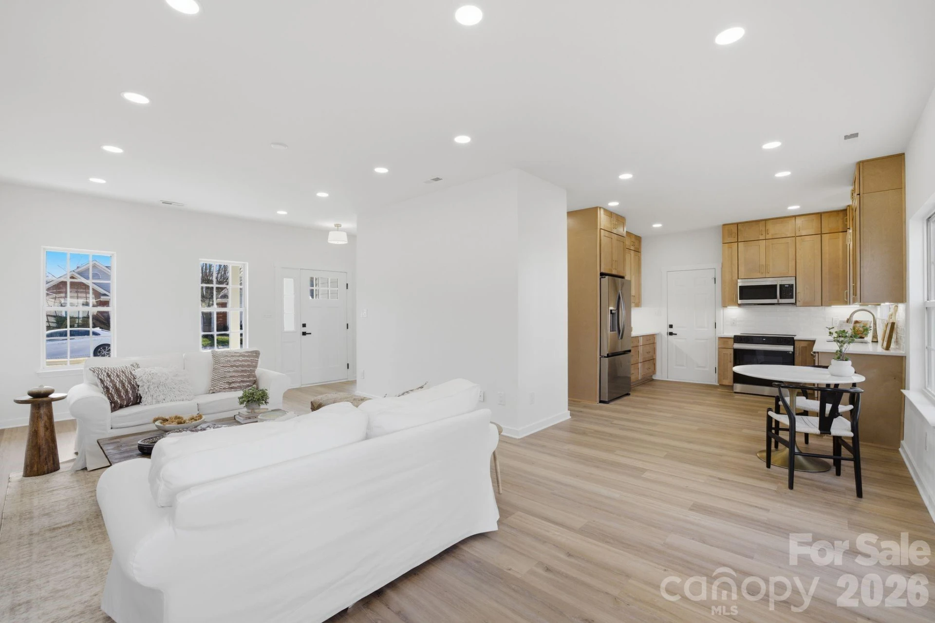 171 Kristens Court Drive - Photo 4