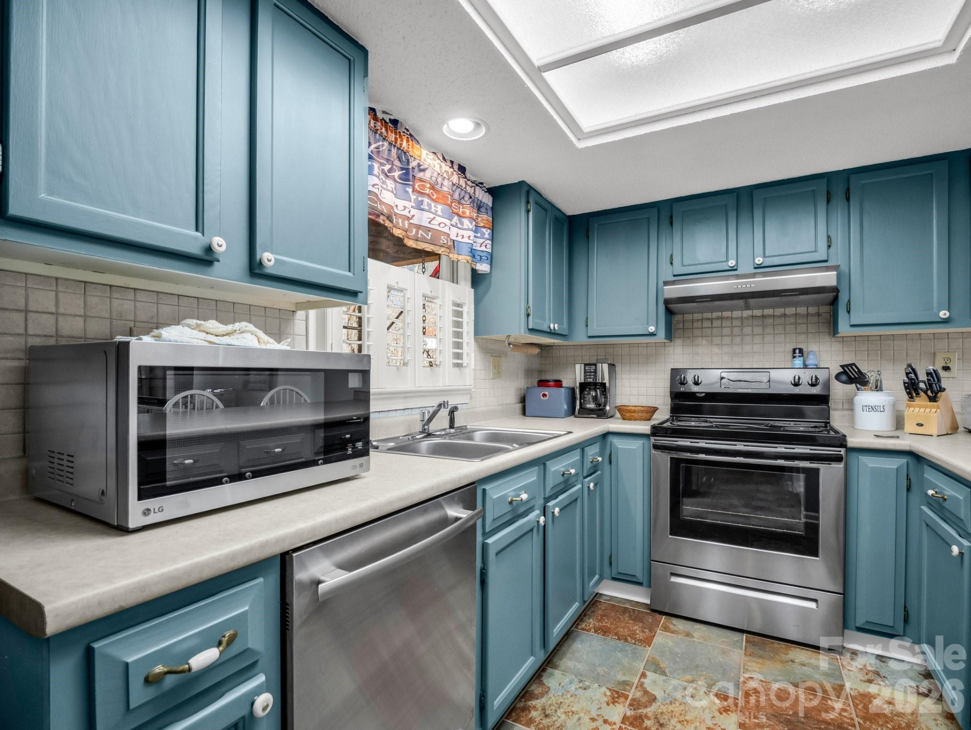 110 Appledore Court #9 - Photo 15