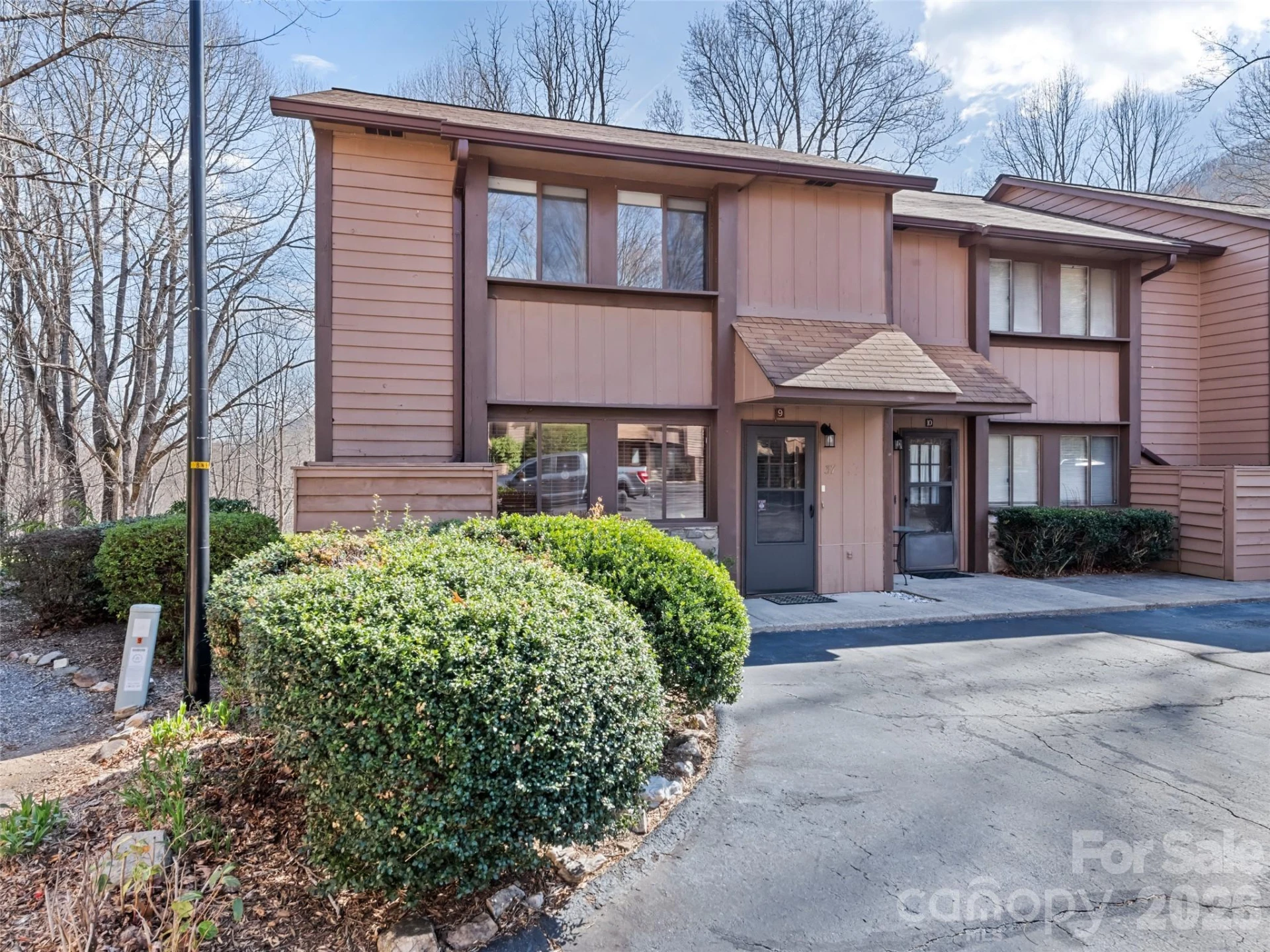 37 George Circle #9 - Photo 2